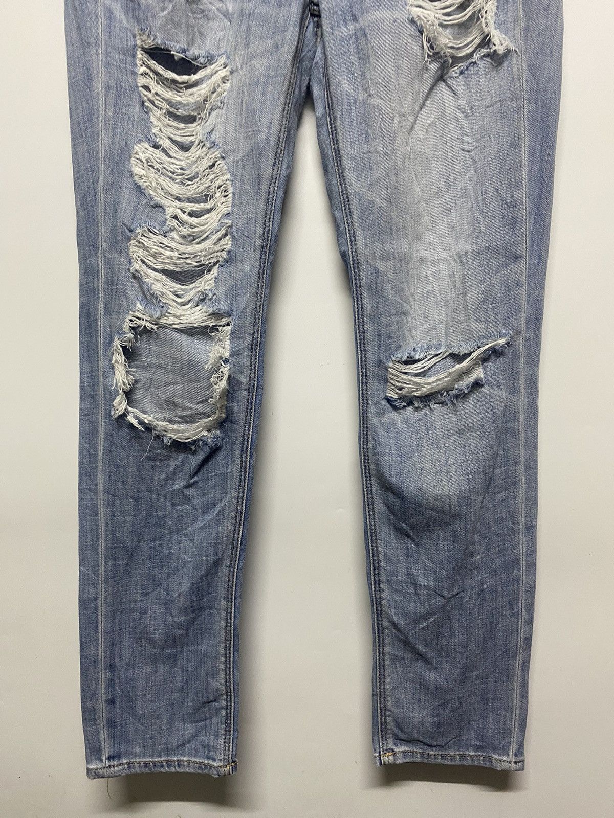 American Eagle Outfitters American Eagle Outfitters Jeans Distressed Blue Denim Pants Size 30" / US 8 / IT 44 - 4 Thumbnail