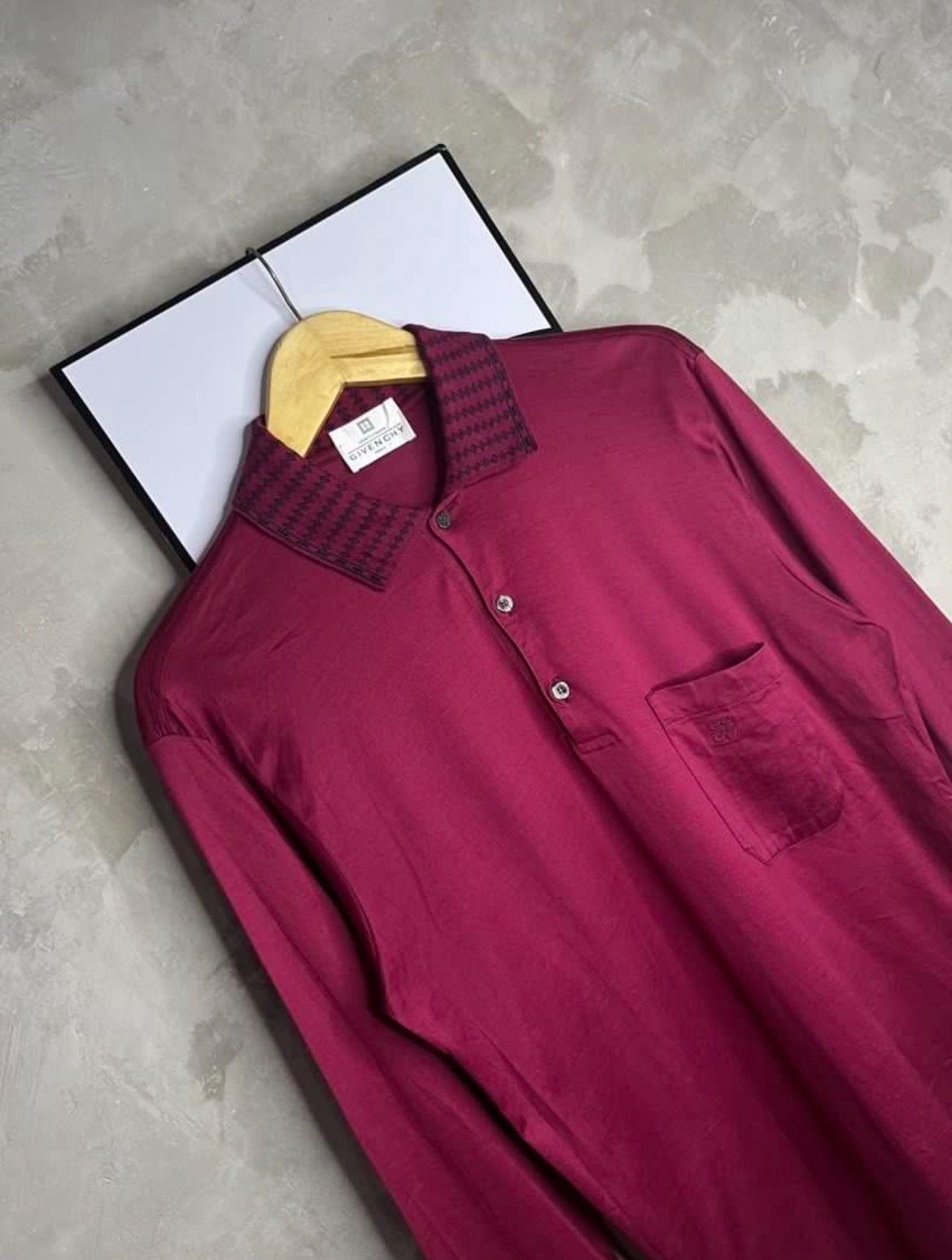 Givenchy Vintage Givenchy Poloshirt Size US M / EU 48-50 / 2 - 2 Thumbnail