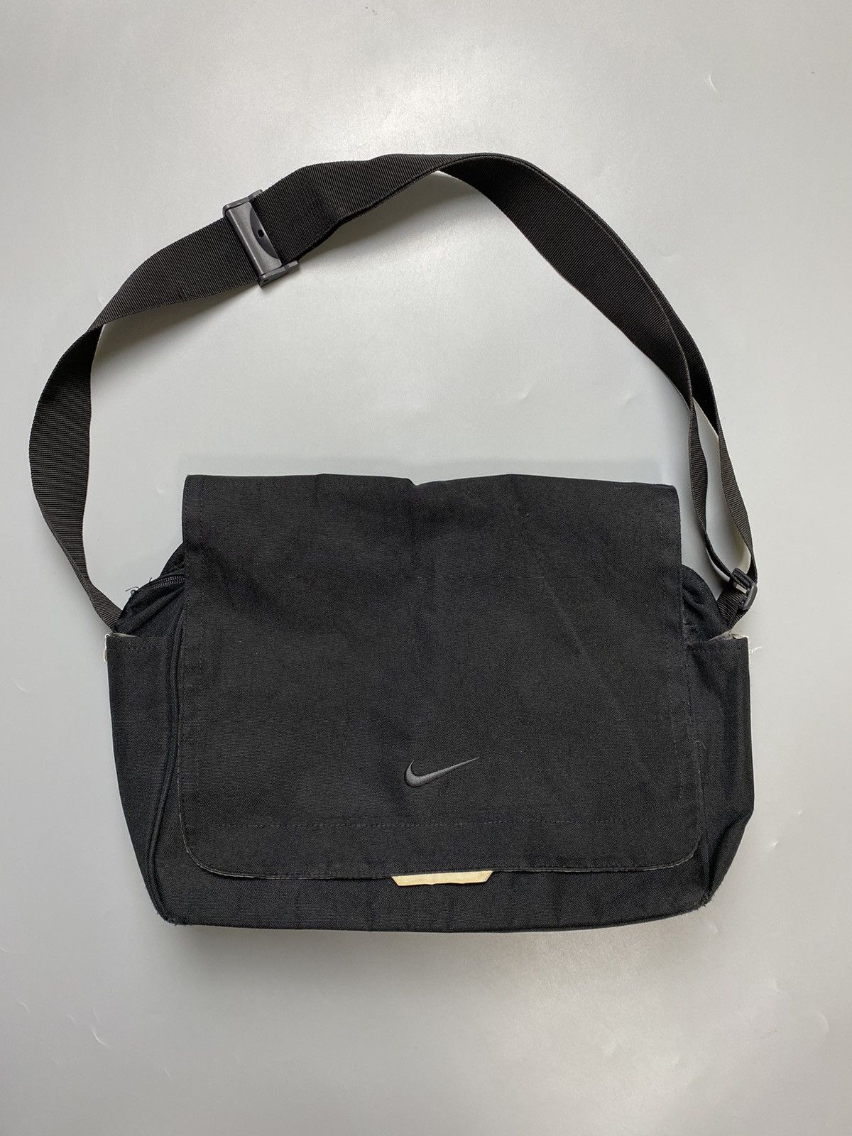 Nike Vintage Nike Shoulder Bag y2k drill style Grailed