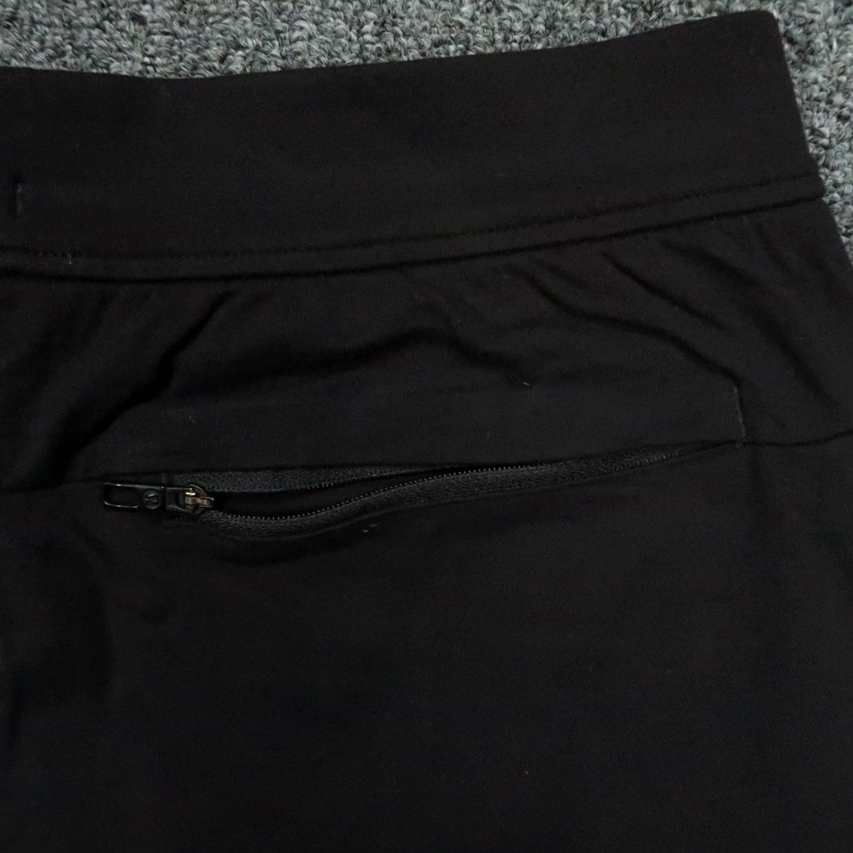 Lululemon Lululemon Pants Mens Medium Black Intent Jogger Zip Pocket Stretch Tapered Regular Inseam 30 in Size US 31 - 5 Thumbnail
