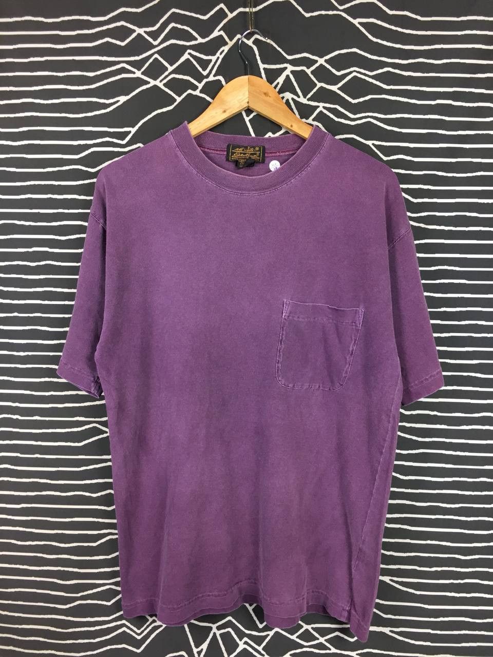 Eddie Bauer Eddie Bauer Outdoor Outfitter Plain Pocket Tee Size US M / EU 48-50 / 2 - 2 Thumbnail