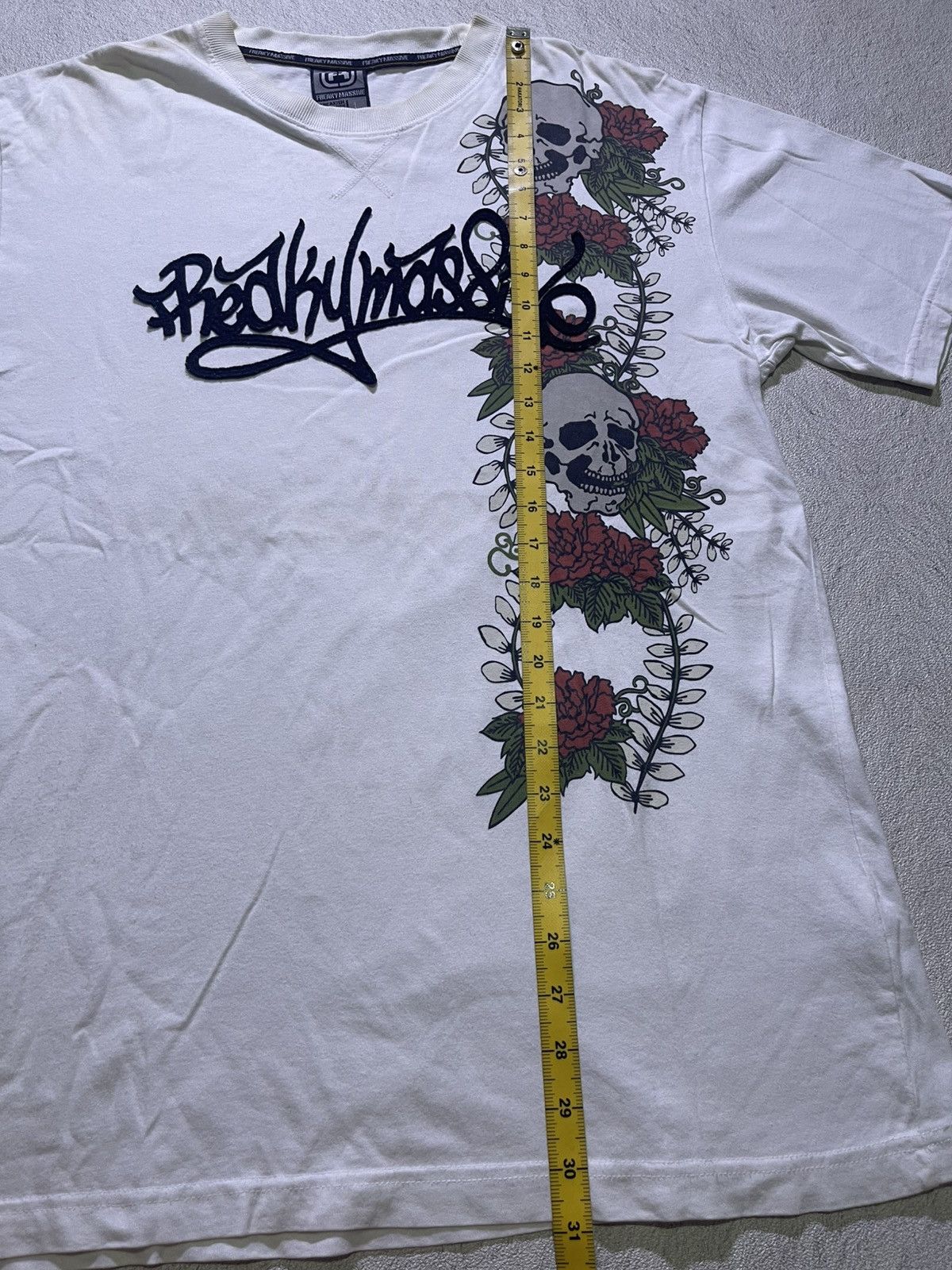 Japanese Brand Y2K FREAKY MASSIVE short sleeve tshirt Size US L / EU 52-54 / 3 - 7 Thumbnail