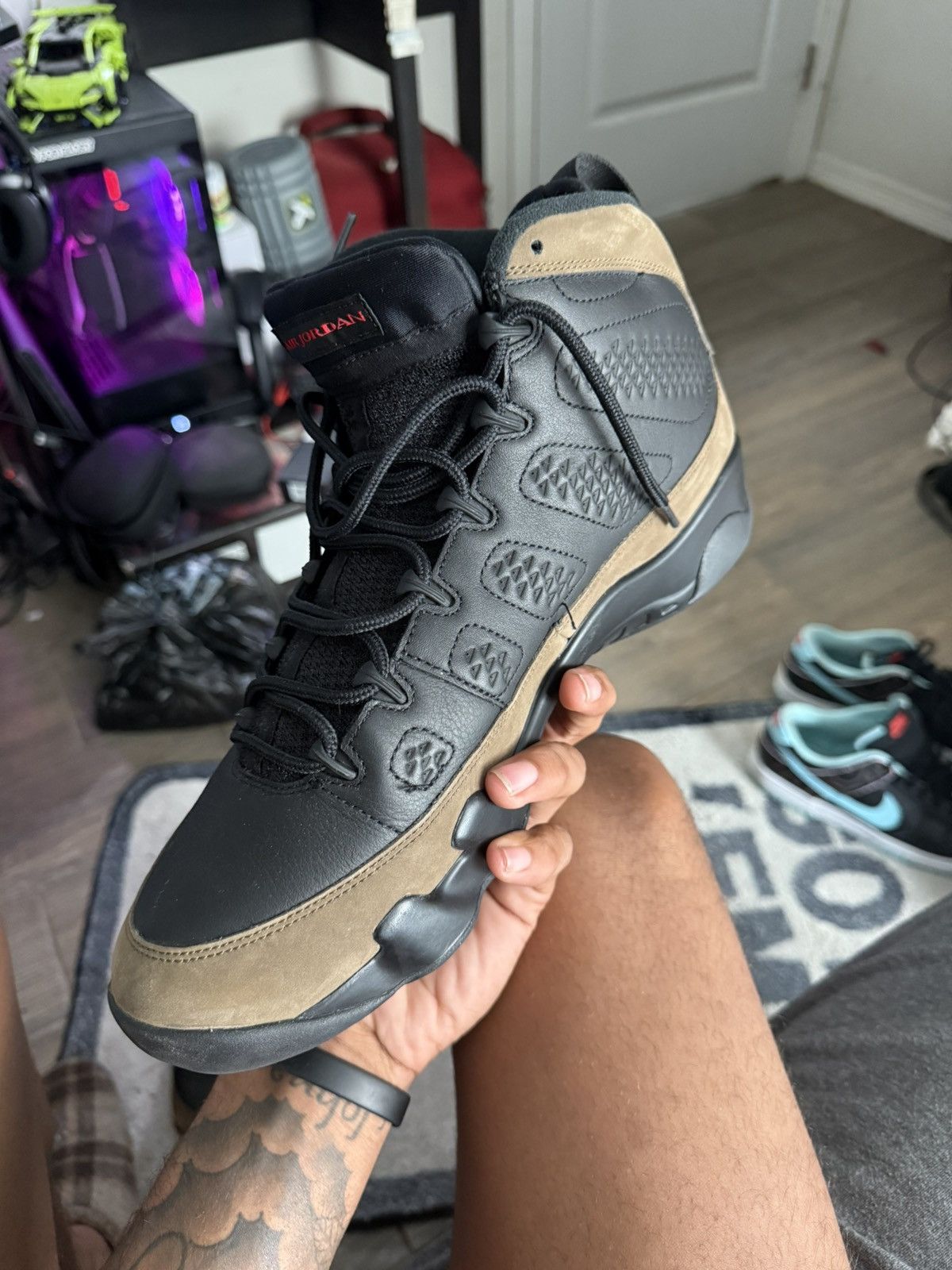 Jordan Brand Jordan 9 olives Size US 13 / EU 46 - 8 Thumbnail