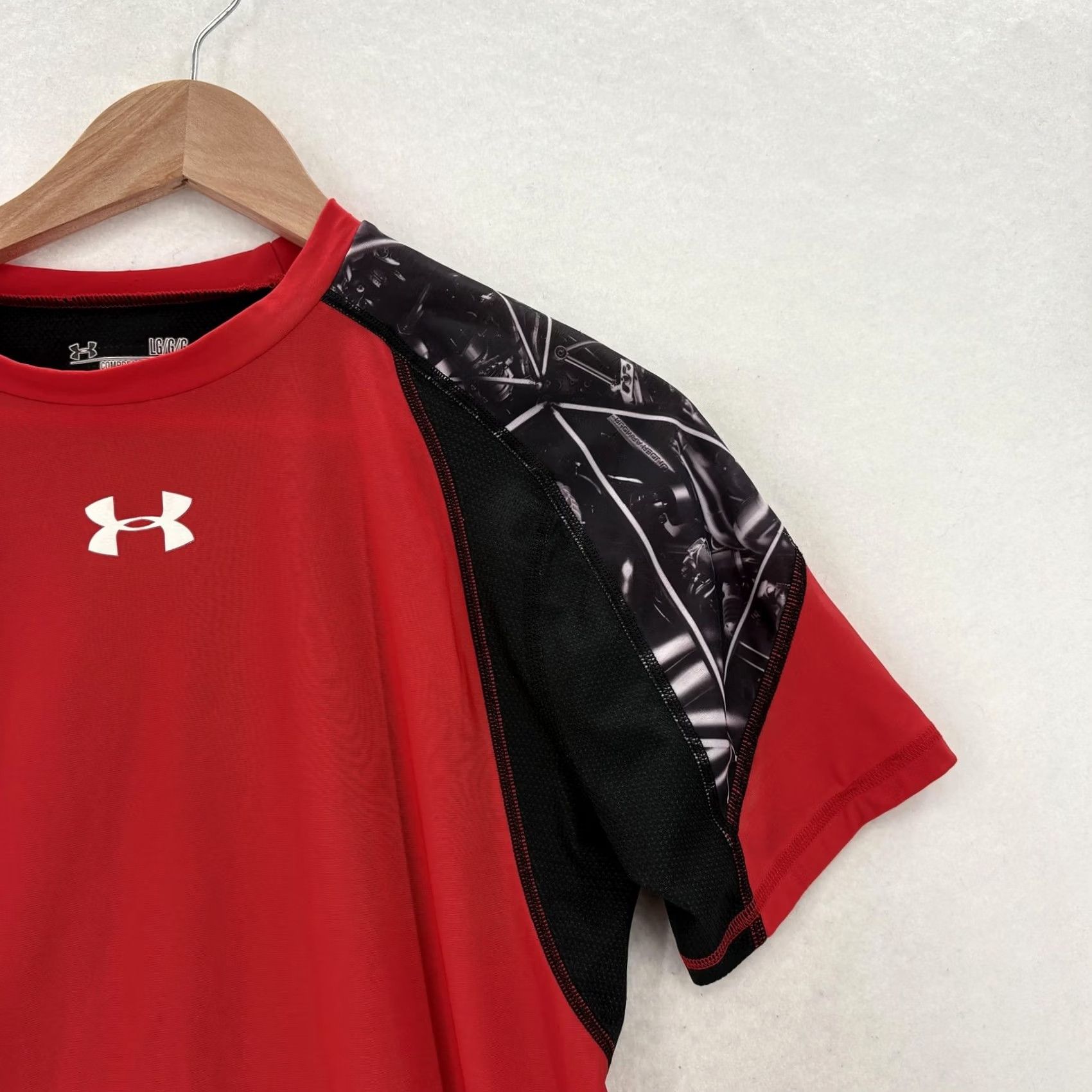 Under Armour Under Armour HeatGear Red Compression Shirt Mens Large Regular Size US L / EU 52-54 / 3 - 2 Thumbnail