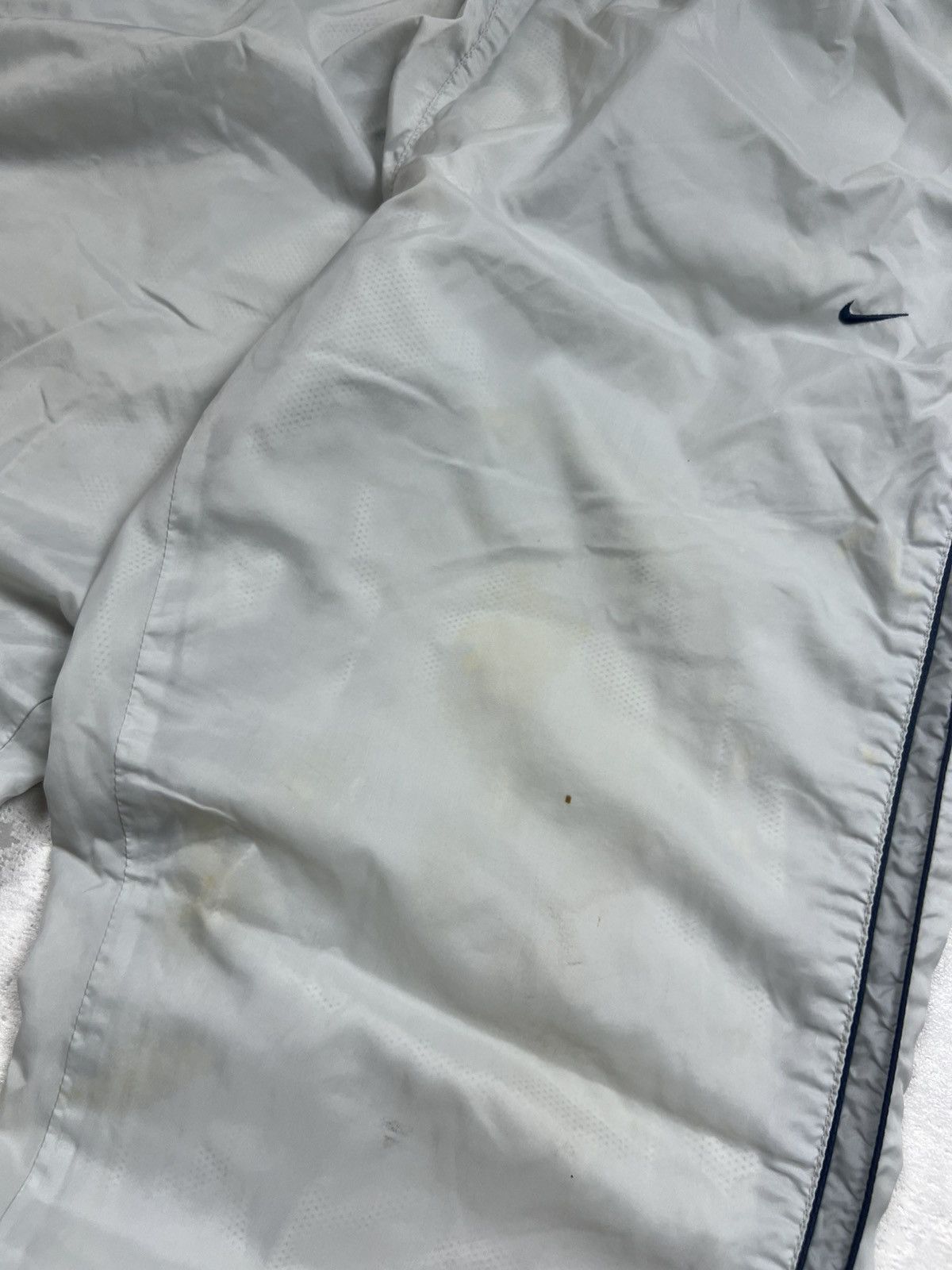 Nike 90s Nike Swoosh Vintage Y2K Gorpcore Parachute Nylon Pants Size US 32 / EU 48 - 7 Thumbnail
