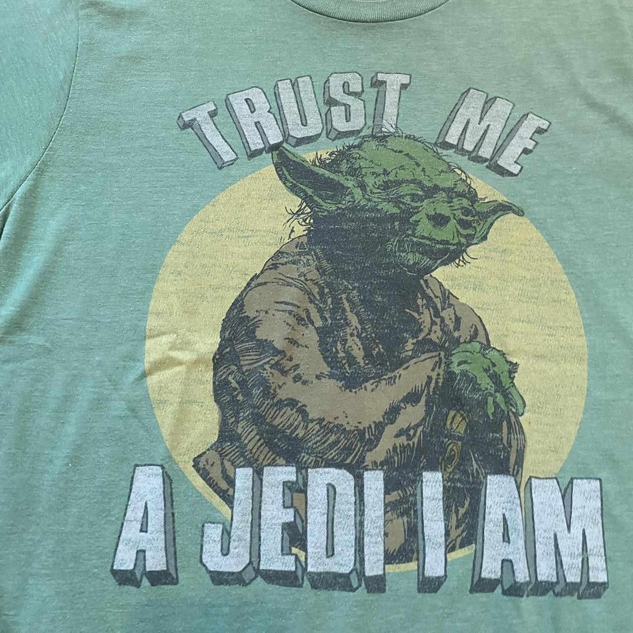Star Wars 2000s y2k vintage green Star Wars Yoda "Trust Me Size US M / EU 48-50 / 2 - 3 Thumbnail