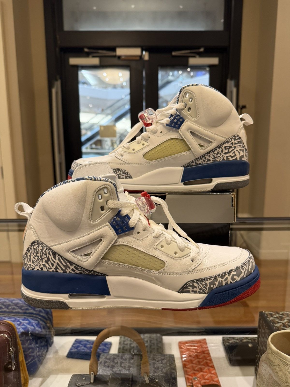 Jordan Brand Jordan Spizike ‘ Size US 11 / EU 44 - 2 Thumbnail