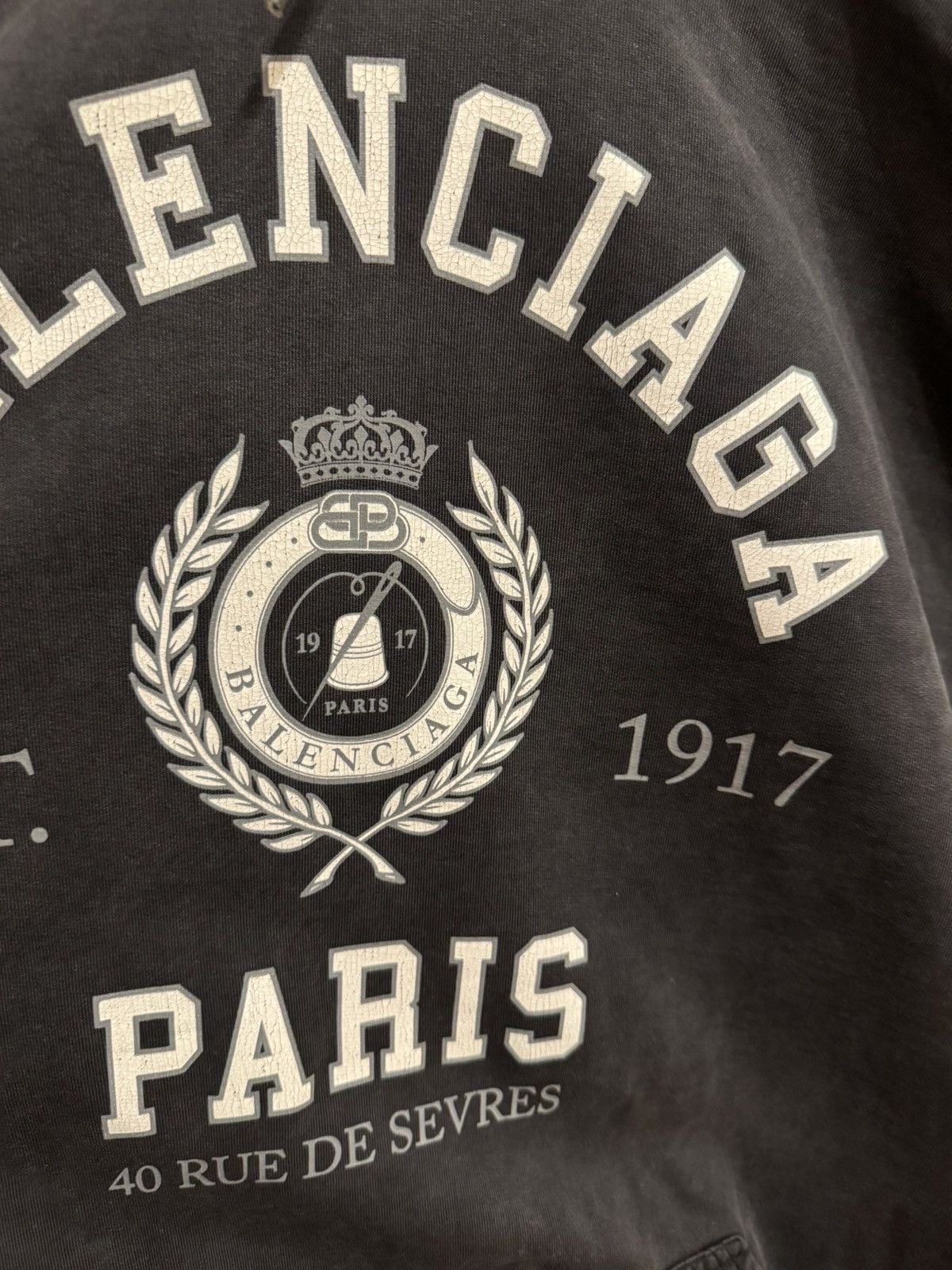 Balenciaga Balenciaga College 1917 Washed Grey Hoodie Size US XL / EU 56 / 4 - 5 Thumbnail