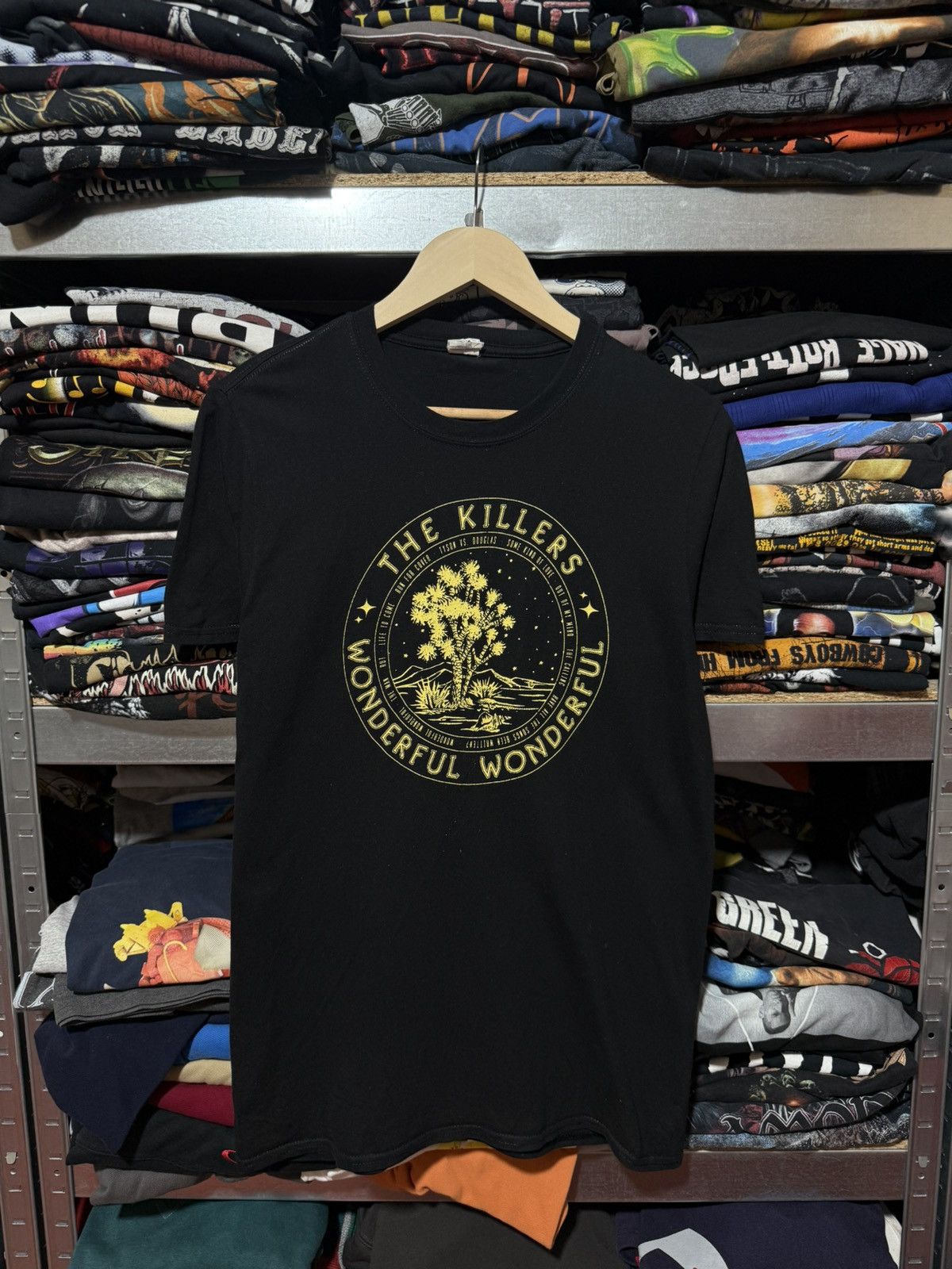 Band Tees Vintage The Killers Wonderful Wonderful Tour 2018 T-Shirt Size US S / EU 44-46 / 1 - 1 Thumbnail