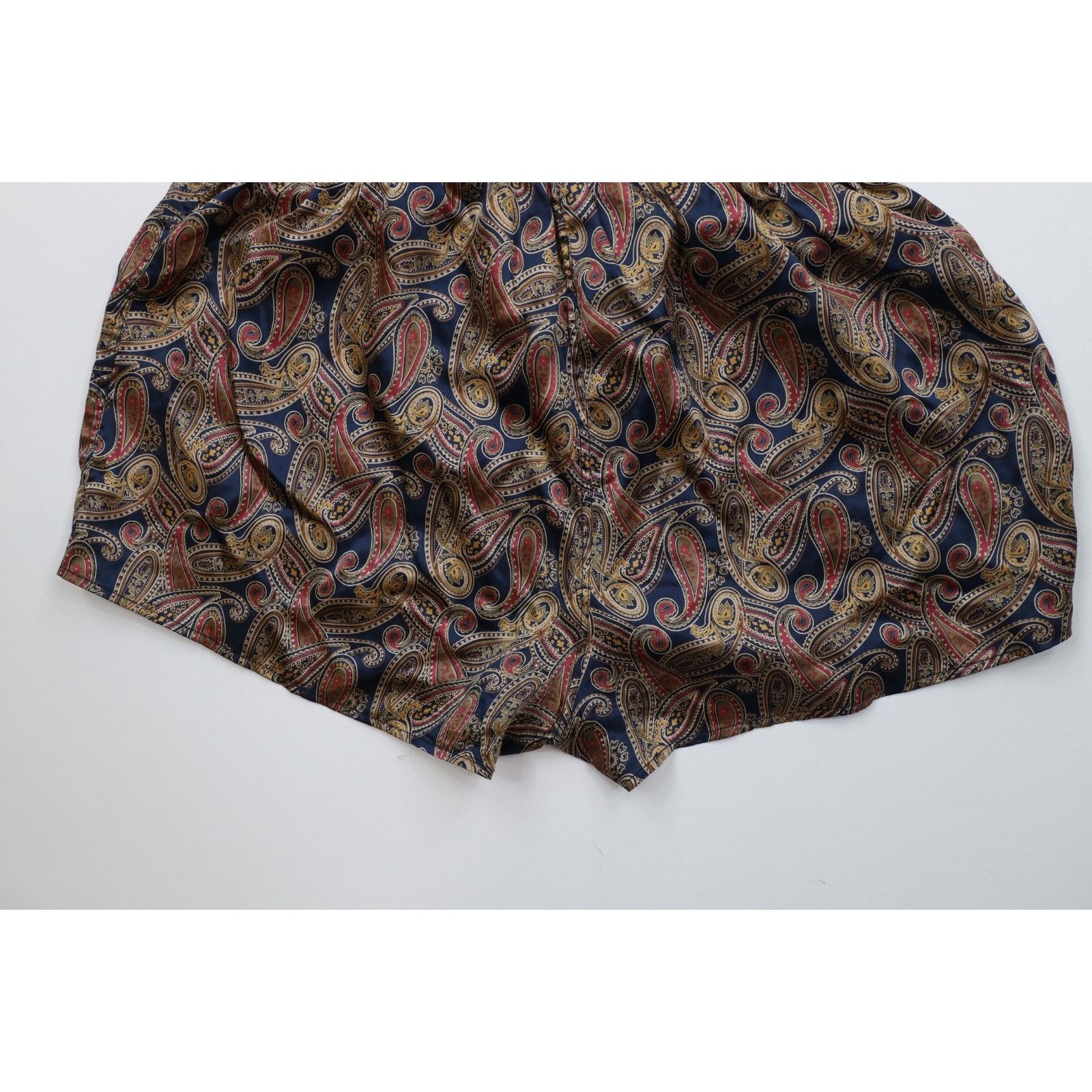 Vintage NOS Vintage 90s Streetwear Silk Paisley Boxers Shorts Size US 36 / EU 52 - 9 Thumbnail