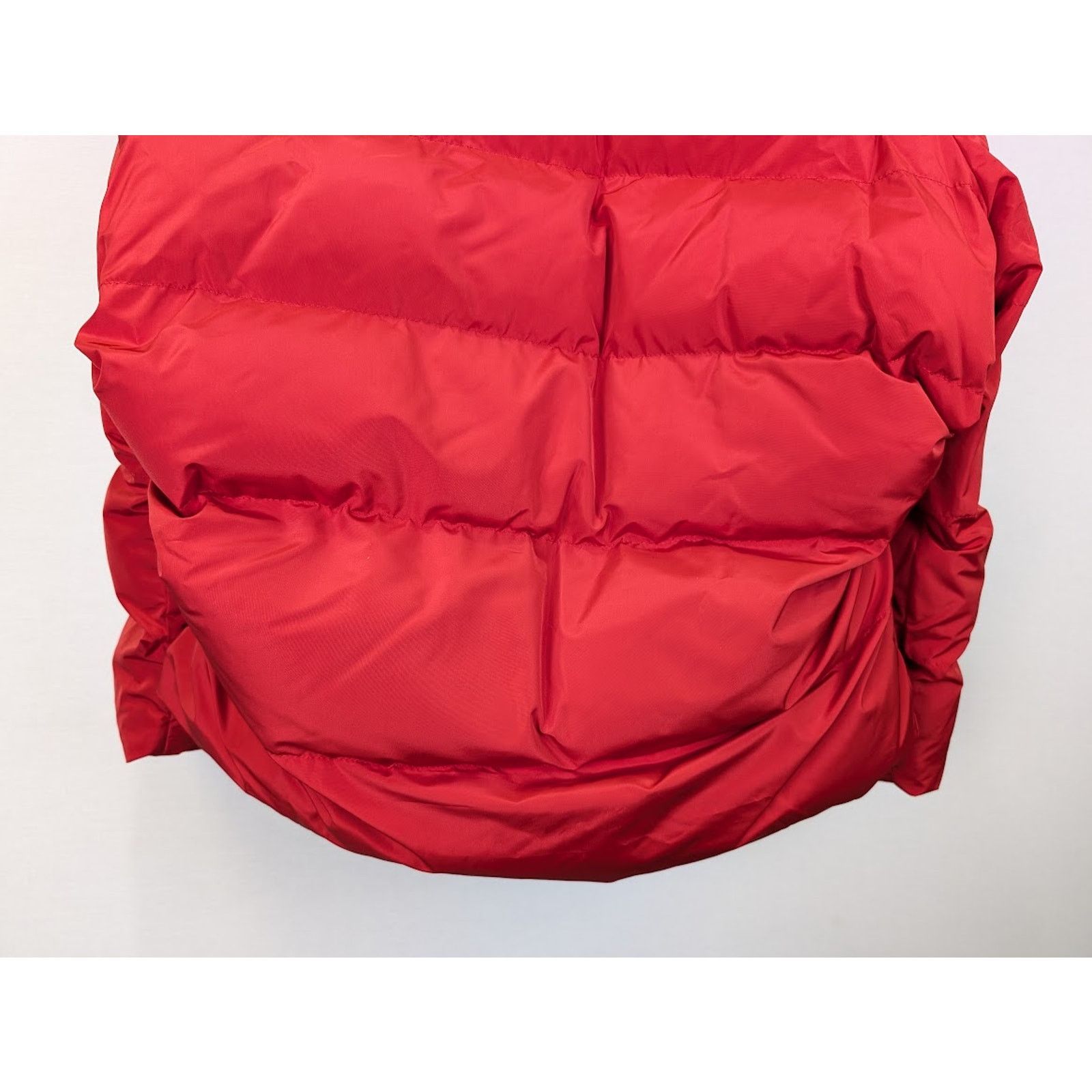 Balenciaga o1rshd1 /DUP/ Micro Faille C-Shape Puffer Jacket Bright Red Size XS / US 0-2 / IT 36-38 - 14 Thumbnail