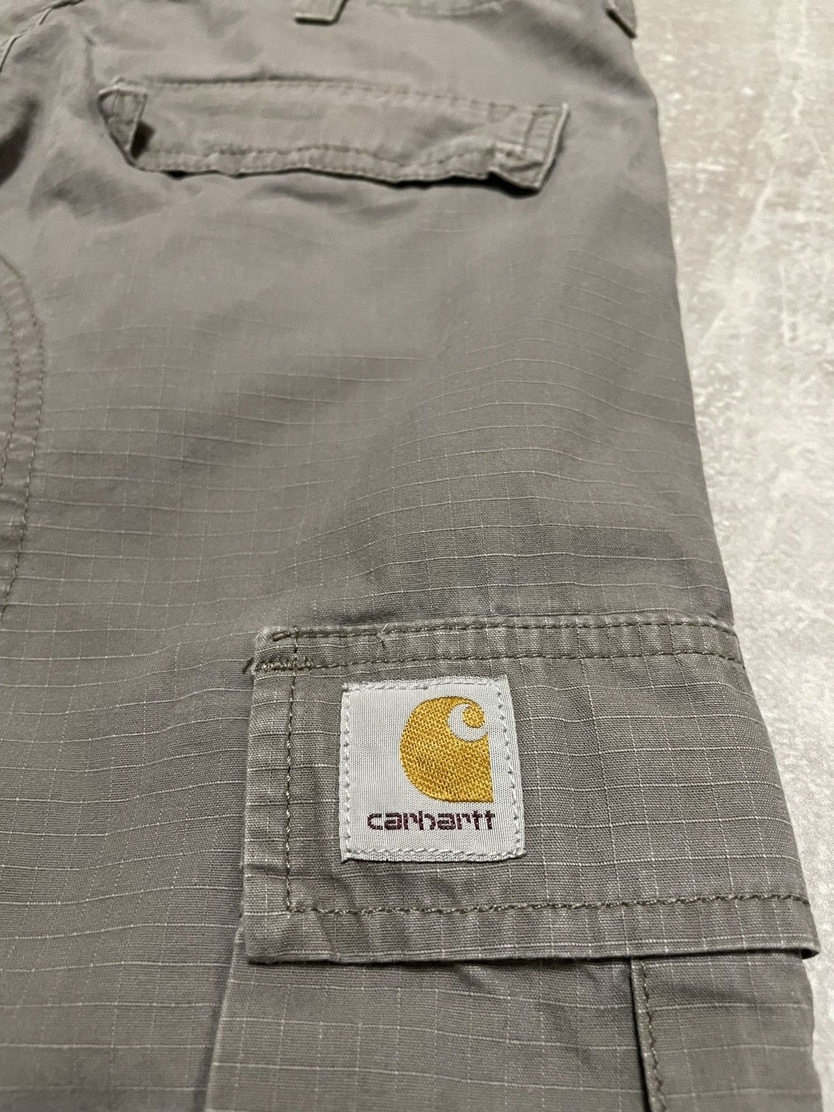 Carhartt × Carhartt Wip × Vintage Vintage Carhartt Cargo Regular Pants 29/32 Size US 29 - 18 Thumbnail