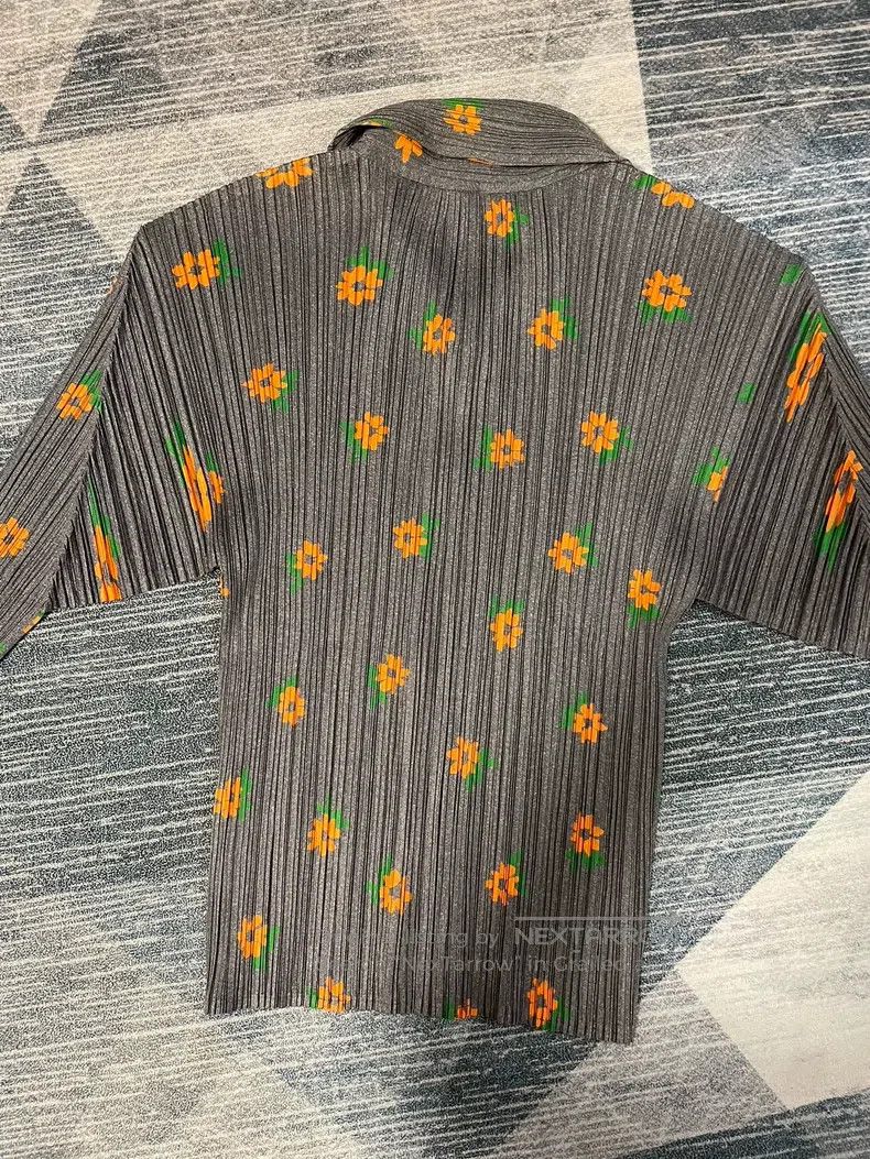 Issey Miyake Issey Miyake Floral Doll Collar Ruffle Shirt Size L / US 10 / IT 46 - 3 Thumbnail