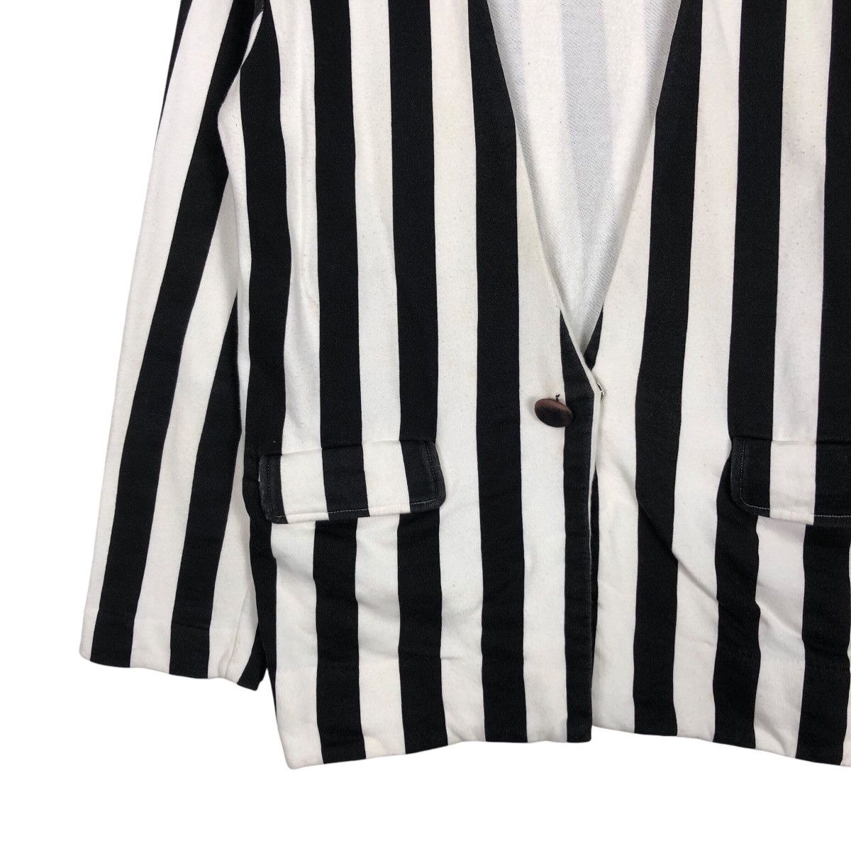 Japanese Brand Vintage Japanese Brand Zebra Blazer Shirt Rare Medium Size US M / EU 48-50 / 2 - 3 Thumbnail