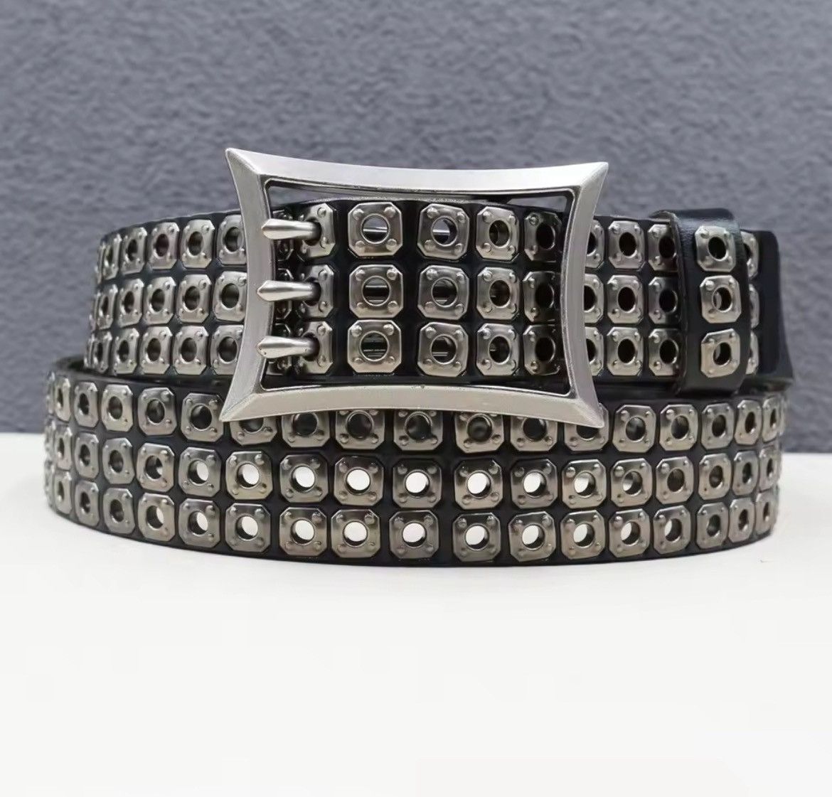 Vintage Men Rivet Three-pin buckle Belt Size ONE SIZE - 5 Thumbnail