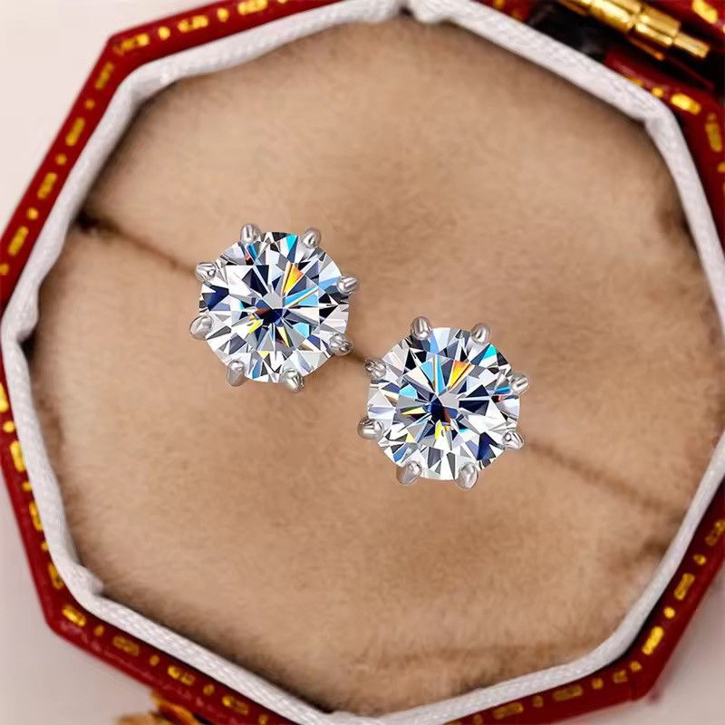 Jewelry Exquisite 8mm Claw Setting CZ Stud Earrings Size ONE SIZE - 1 Thumbnail