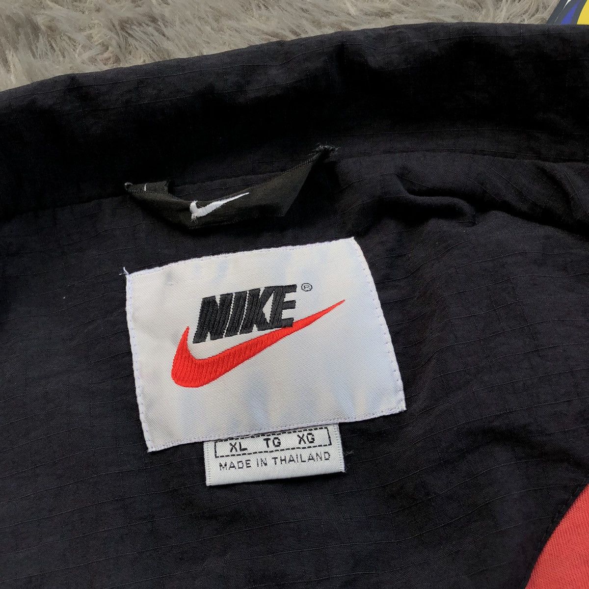 Nike Vintage Nike 1971 Around The world Size US XL / EU 56 / 4 - 9 Thumbnail