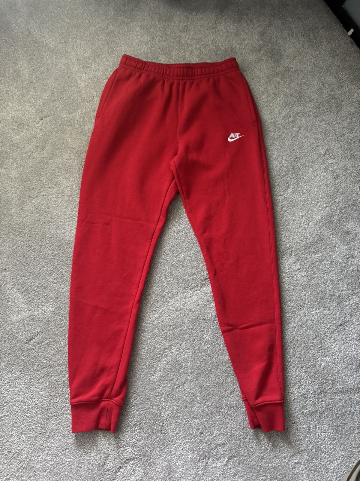 Nike Red Nike Joggers Size US 32 / EU 48 - 1 Thumbnail