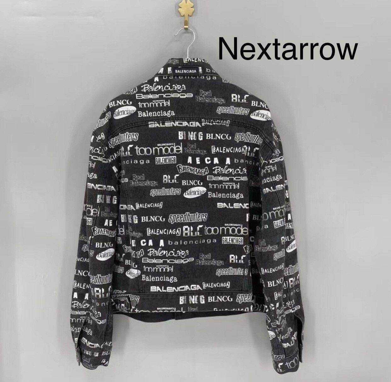 Balenciaga Balenciaga black and white TV show full of logo denim jacket Size US S / EU 44-46 / 1 - 2 Thumbnail