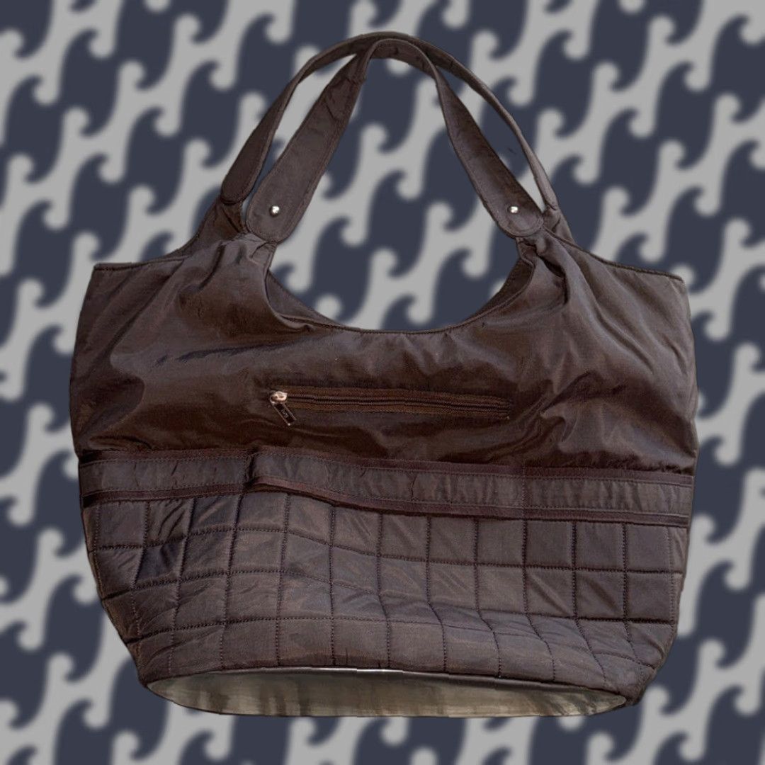 Vintage Lug Bag Purse Shoulder Parachute Large Brown Quilted 2 Handle Compartments Bag Purse Brown Lug Logo Inside Zippers Work Well Size ONE SIZE - 1 Thumbnail