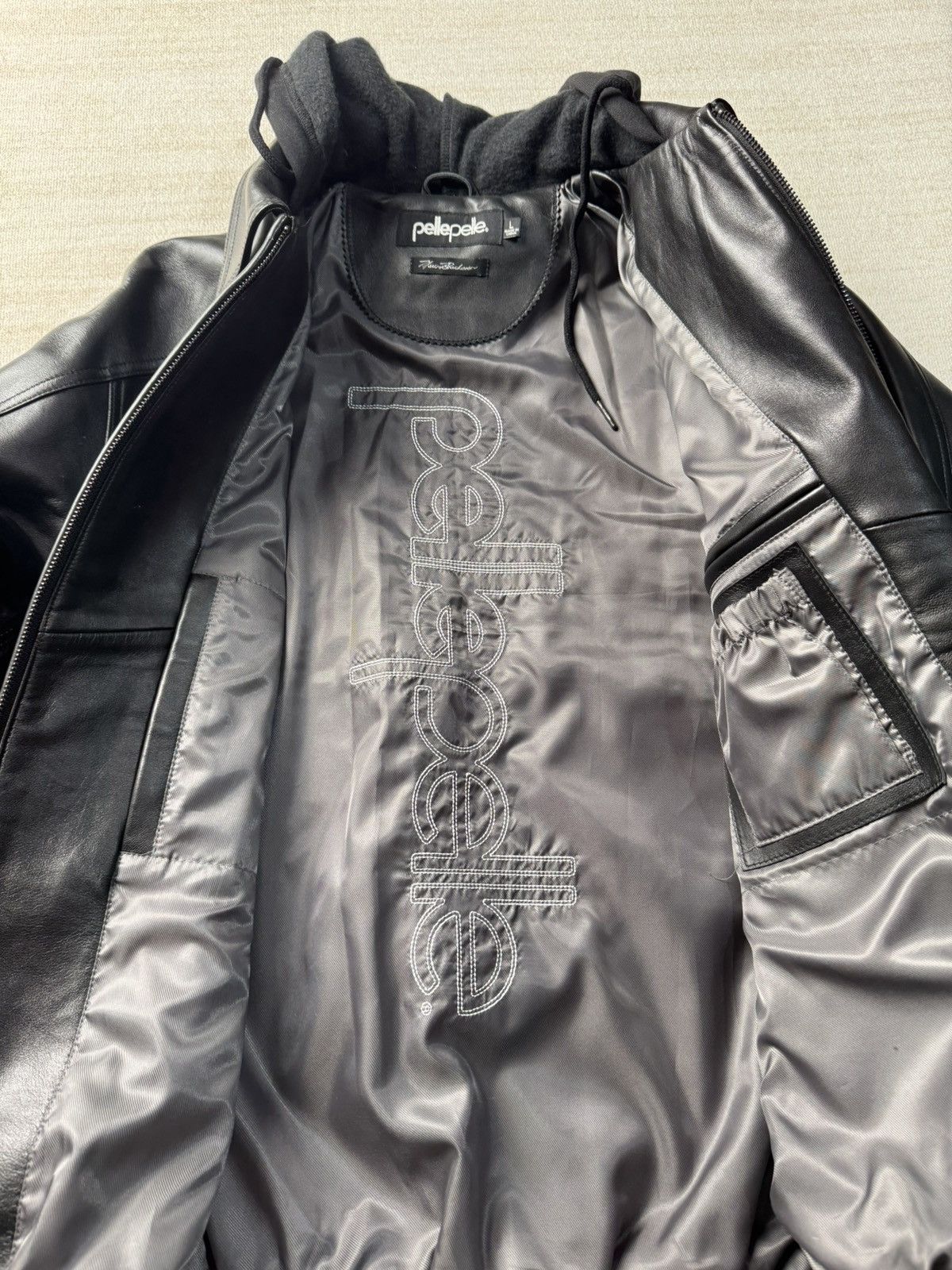 Pelle Pelle Opium 3 globe jacket Size US L / EU 52-54 / 3 - 9 Thumbnail