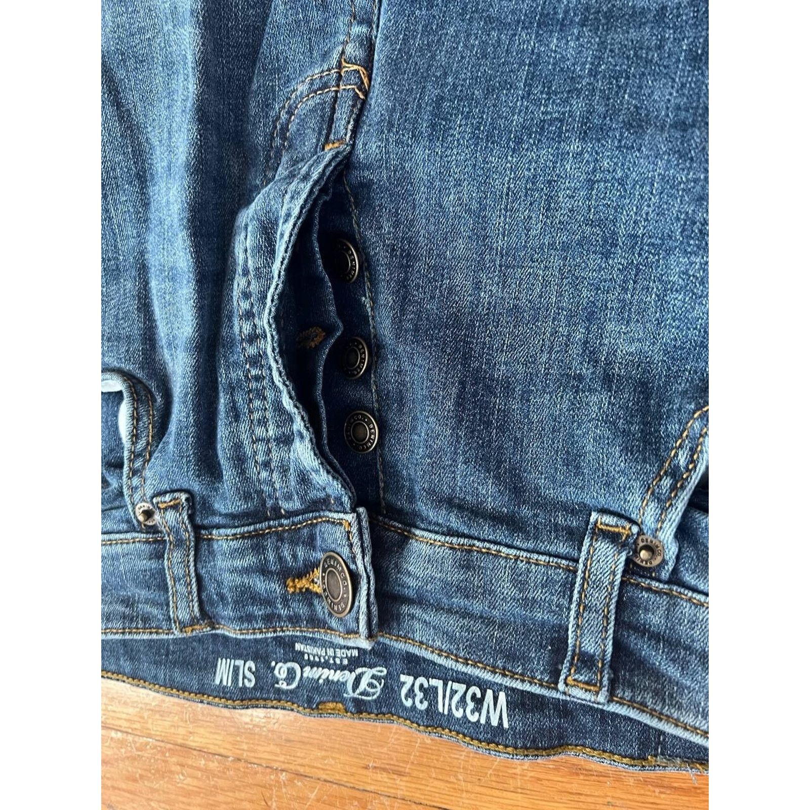 Denim & Co. Denim & Co. Mens Denim Jeans Button Fly Stretc 32/32 A000863 Size US 32 / EU 48 - 7 Thumbnail