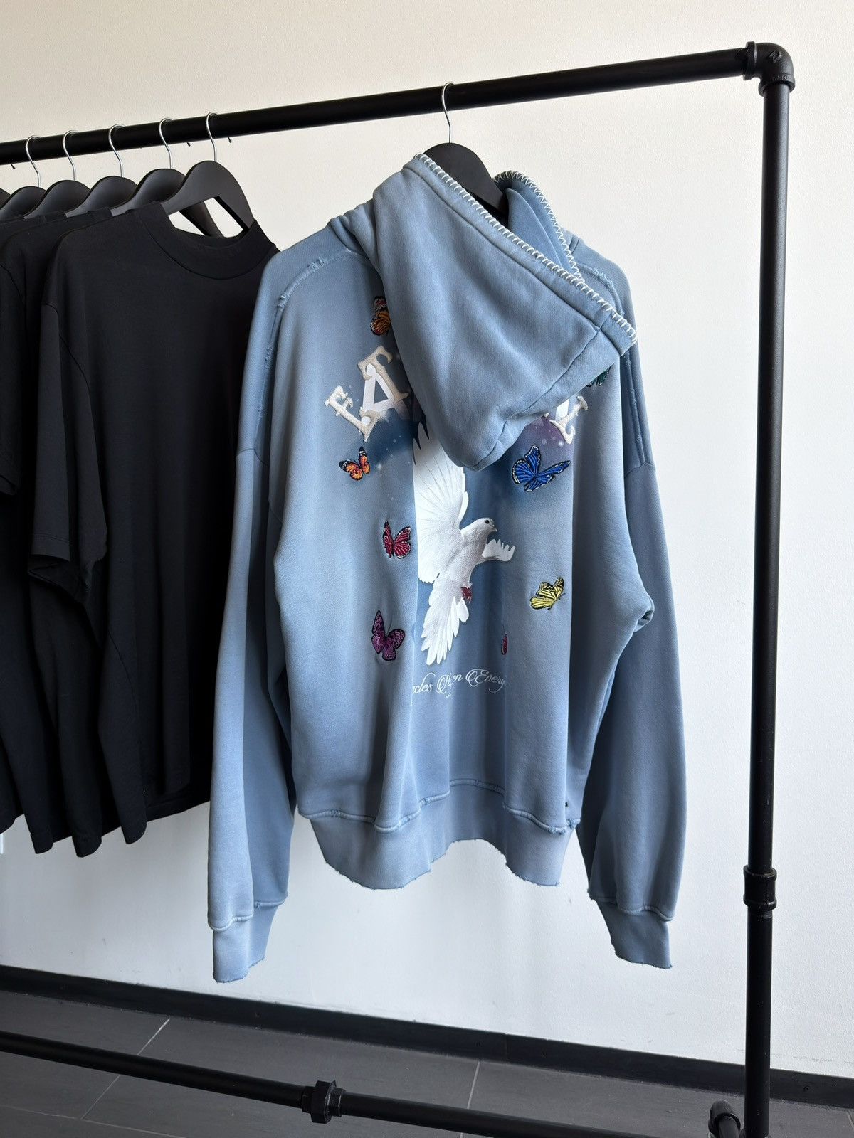 Amiri Amiri Eternal Dove Embroidered Butterfly Hoodie Size US L / EU 52-54 / 3 - 3 Thumbnail