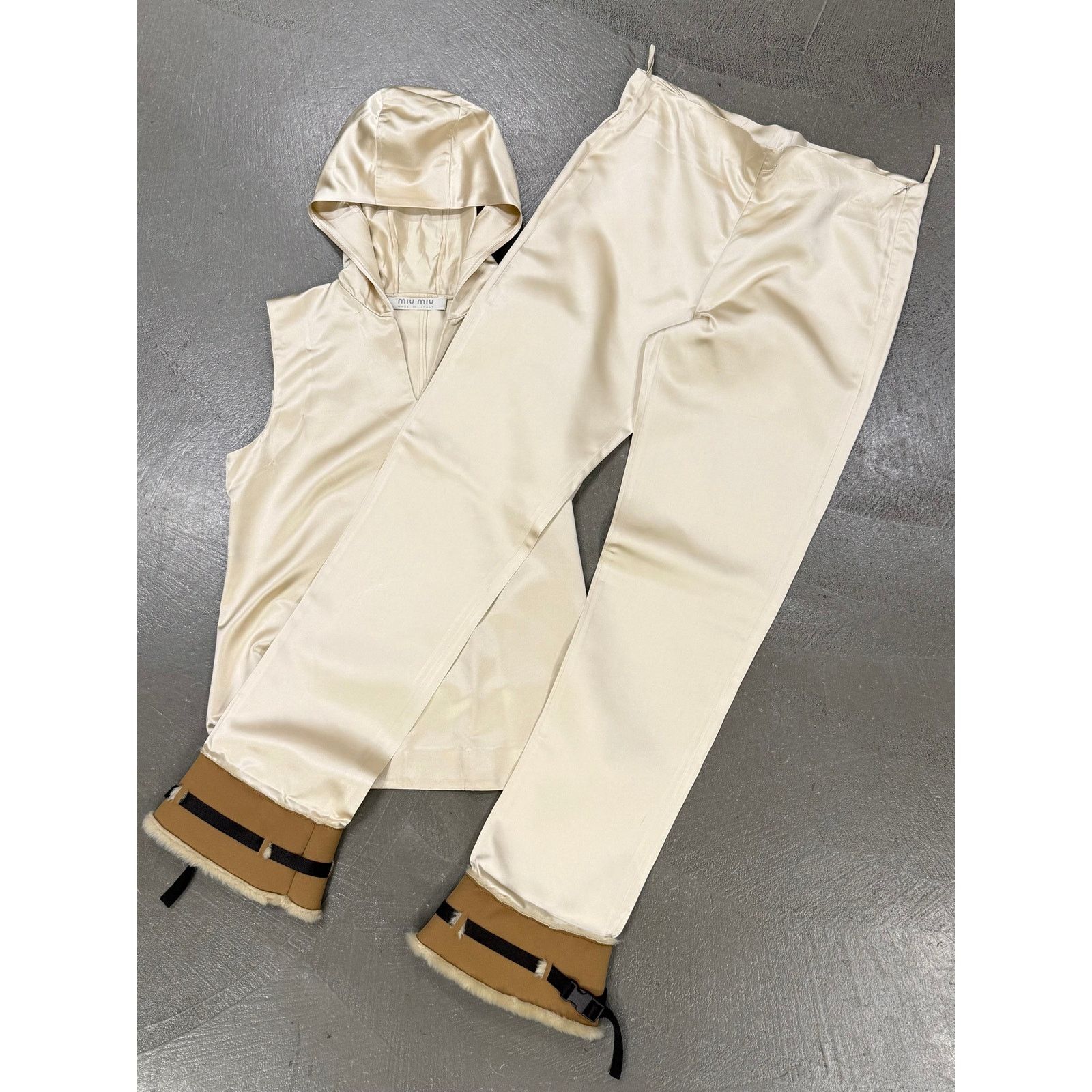 Miu Miu A/W1999 Miu Miu runway set top & pants Size S / US 4 / IT 40 - 1 Thumbnail