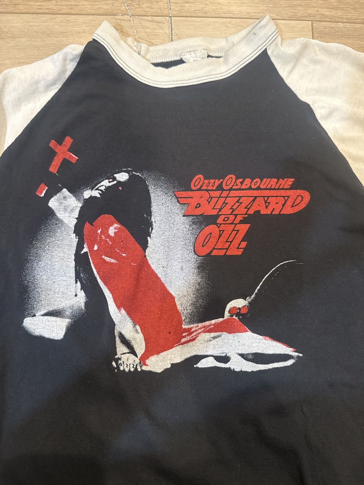 Vintage Ozzy Ozbourne 1981 World Tour Tee Size US M / EU 48-50 / 2 - 4 Thumbnail