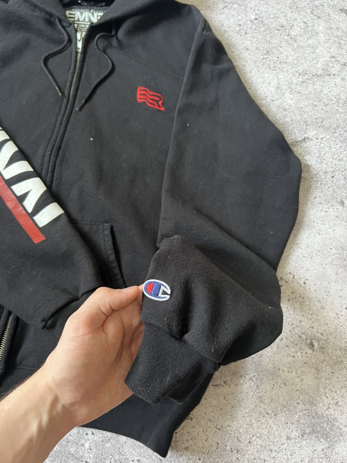 Champion Vintage Champion Eminem Revival Zip Up Hoodie Size US L / EU 52-54 / 3 - 5 Thumbnail