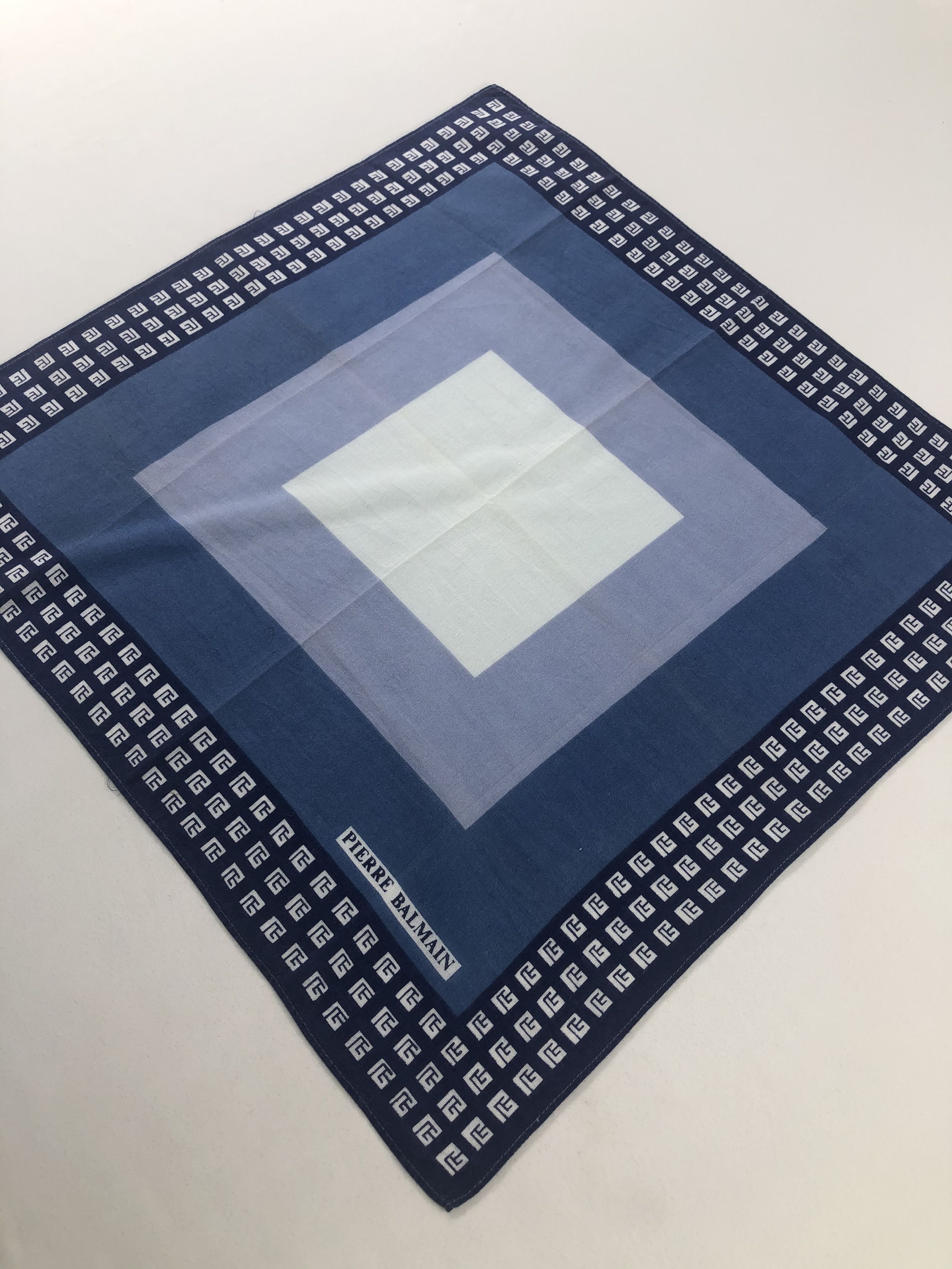 Pierre Balmain × Vintage Pierre Balmain Handkerchief / Bandana / Neckerchief Size ONE SIZE - 3 Thumbnail