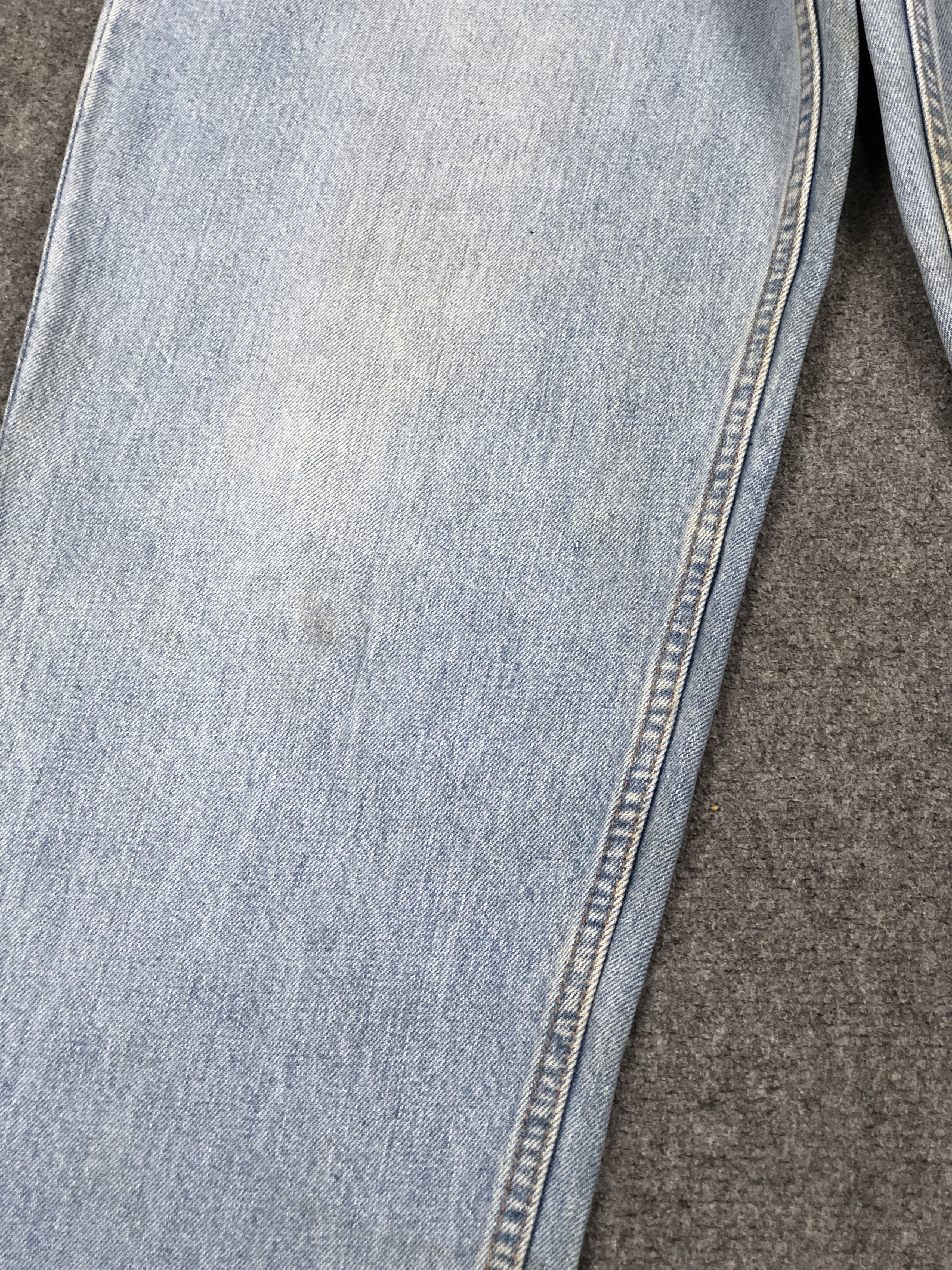 Levi's Vintage 90s Levis 570 Tapered Leg Baggy Fit Jeans DP2364 Size US 33 - 13 Thumbnail