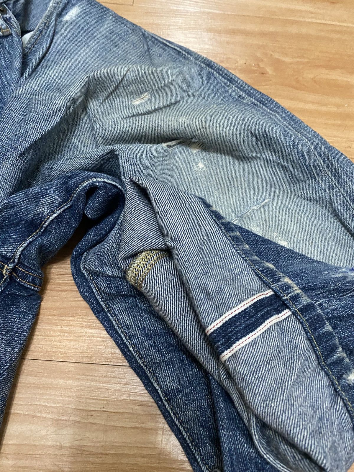 Japanese Brand × Uniqlo Vintage uniqlo selvedge distressed denim Size US 36 / EU 52 - 10 Thumbnail