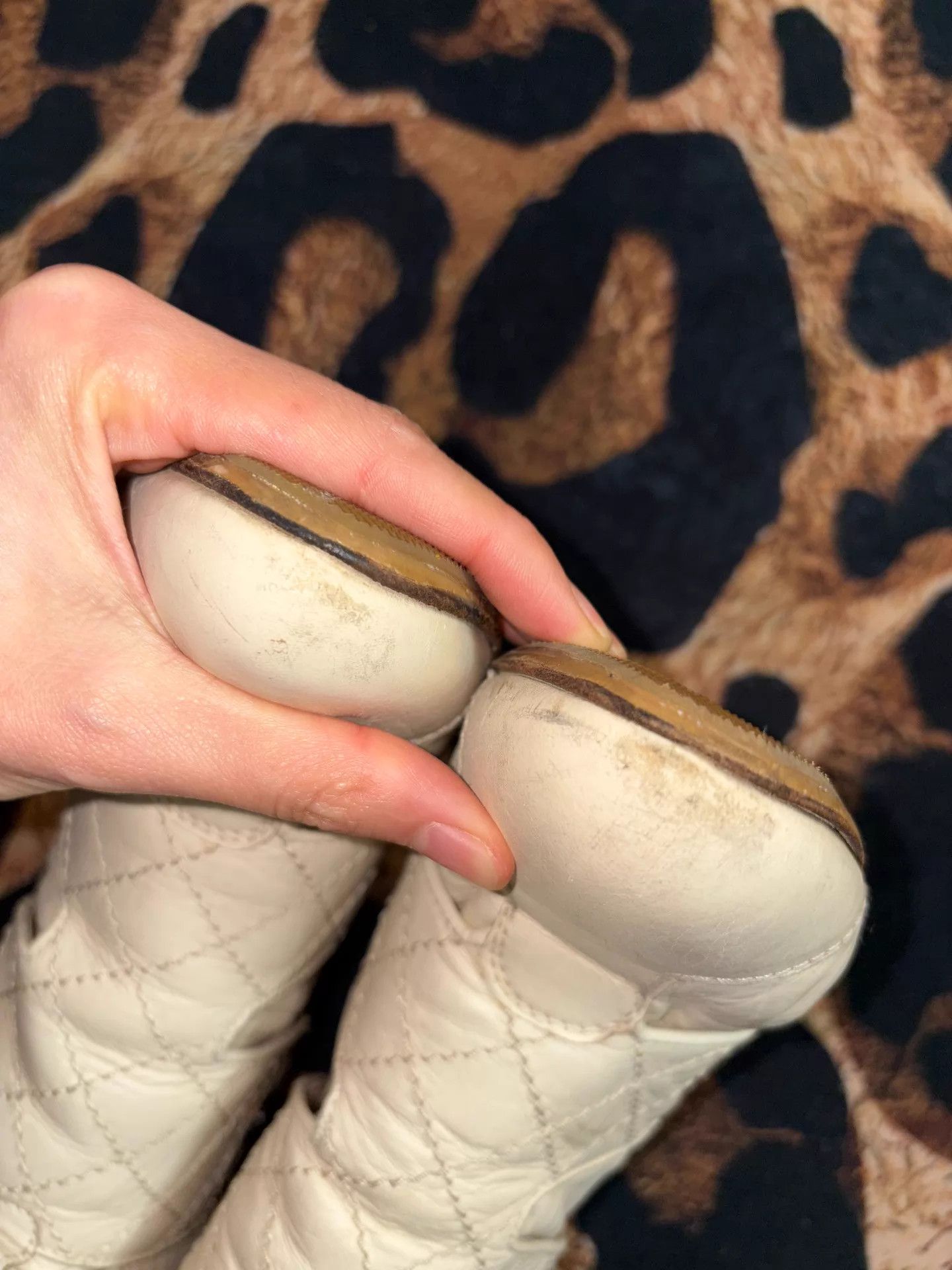 Chanel Chanel Vintage Beige Quilted Two-Way Stacked Heel Boots 38 Size US 7.5 / IT 37.5 - 4 Thumbnail