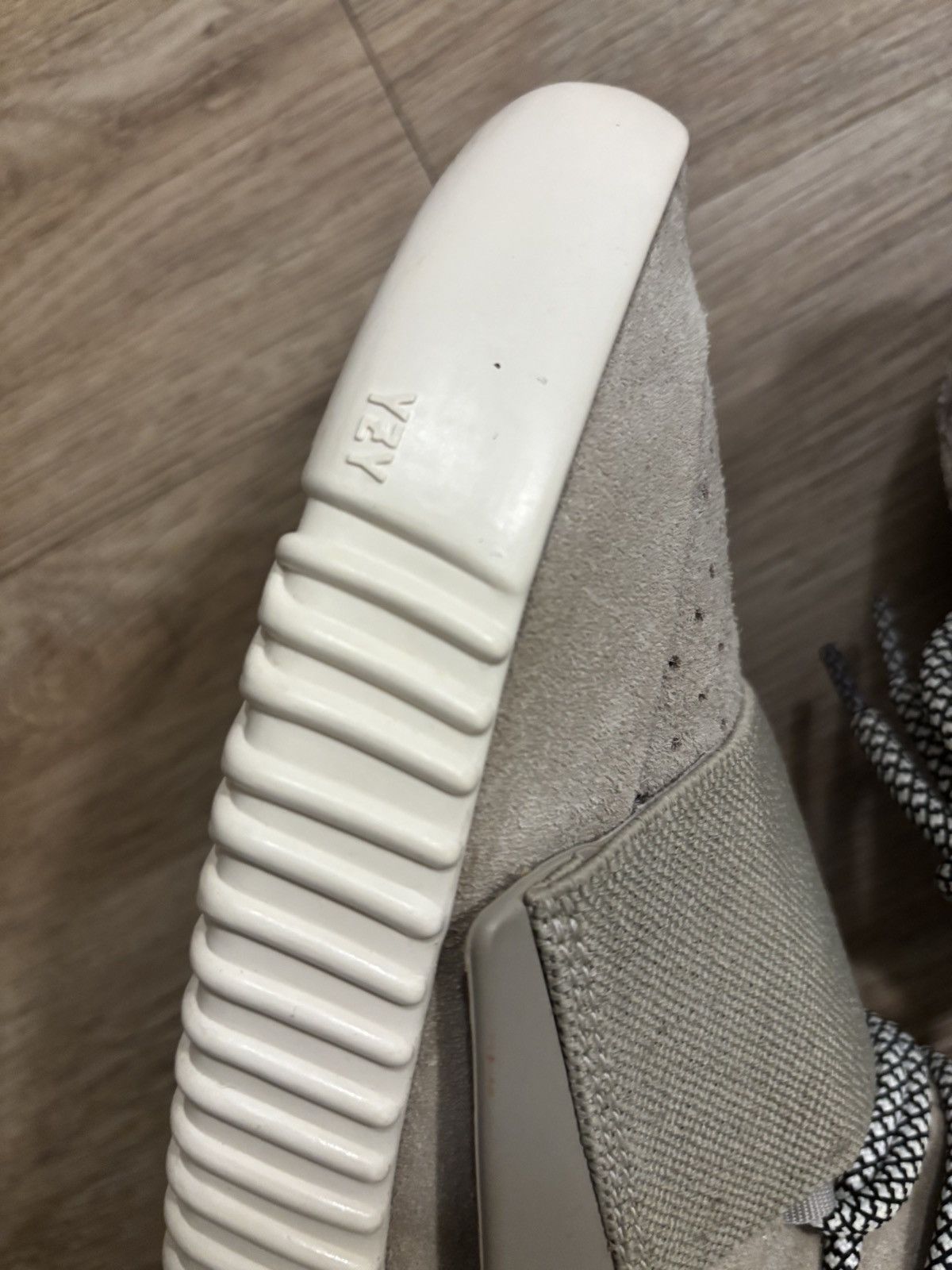 Adidas × Kanye West Kanye West x Adidas x Yeezy Boost 750 “OG light Brown” Size US 9 / EU 42 - 5 Thumbnail