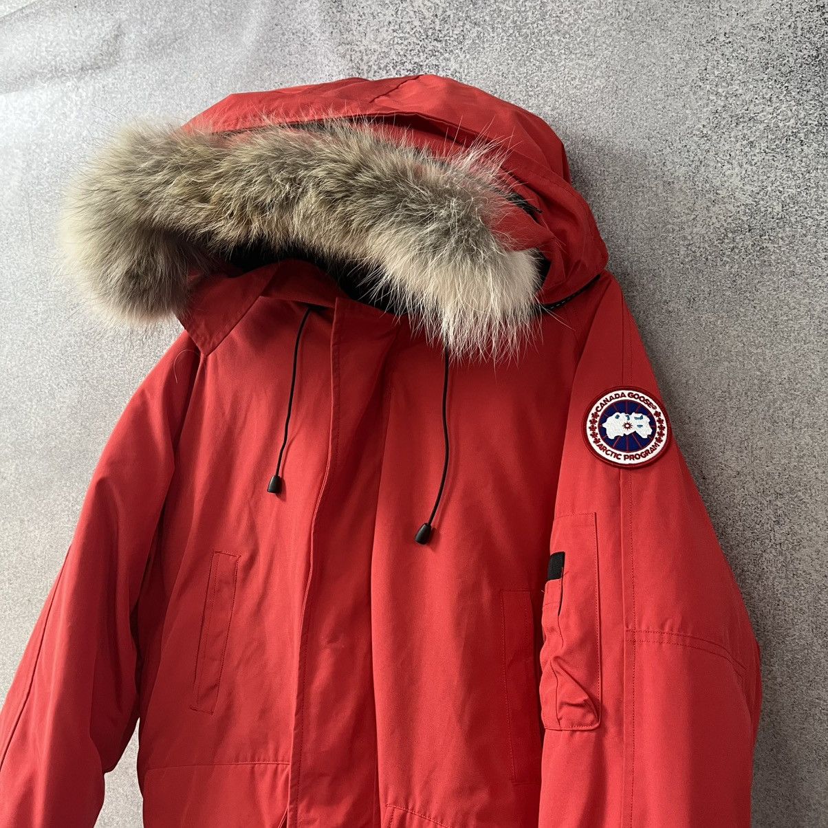Canada Goose Canada Goose Jacket Red Size US L / EU 52-54 / 3 - 2 Thumbnail