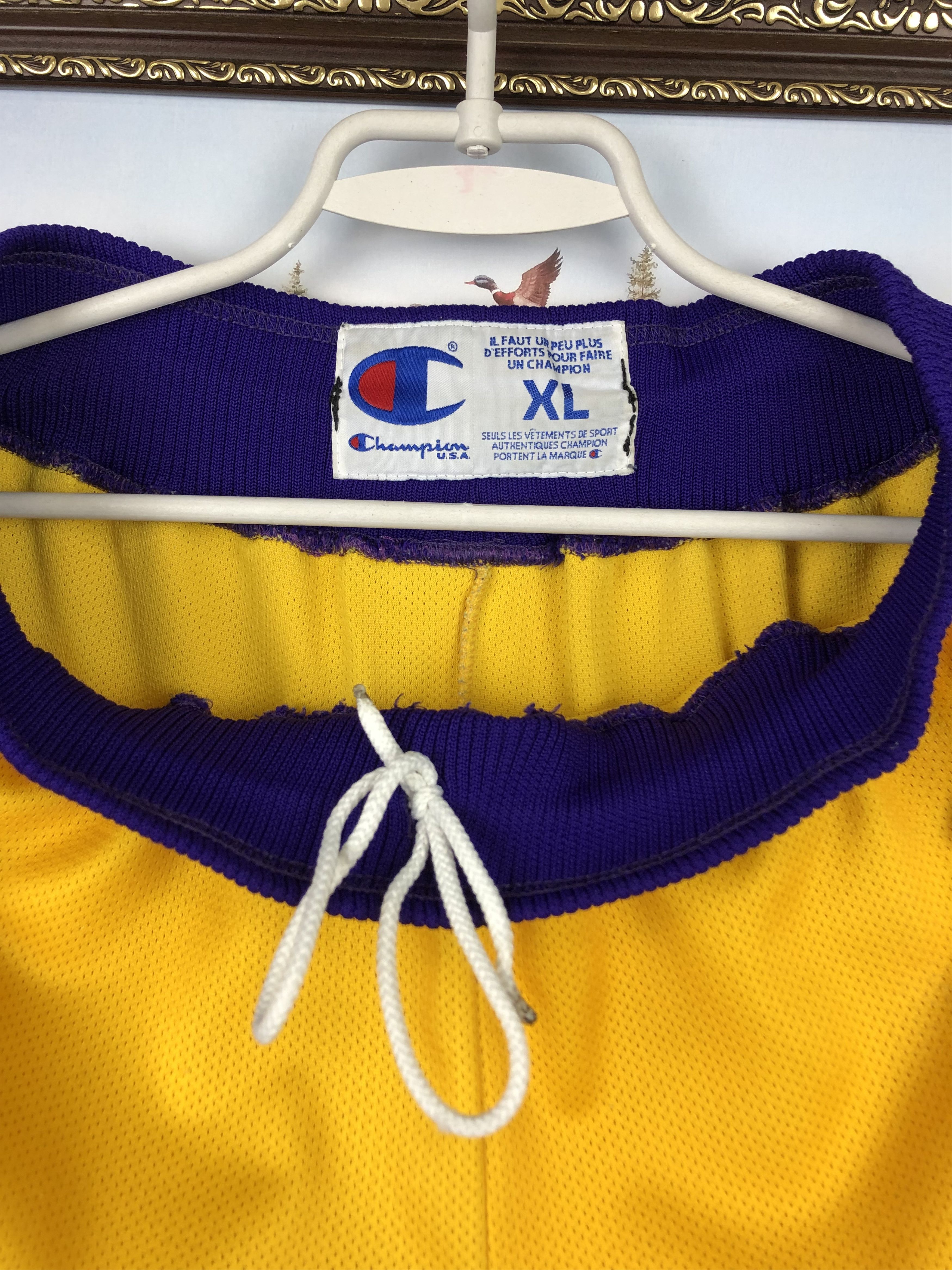Champion Vintage 90's Champion Los Angeles Lakers NBA Shorts XL Size US 38 / EU 54 - 7 Thumbnail