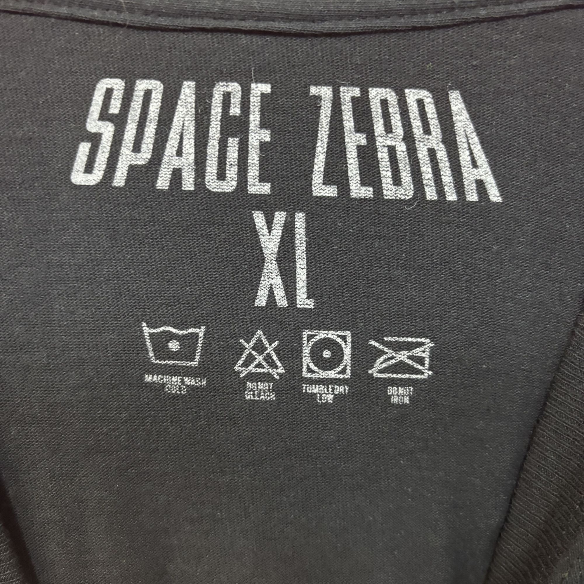 Band Tees Space Zebra Music Saves Us Long Sleeve black T-Shirt XL Size US XL / EU 56 / 4 - 4 Thumbnail