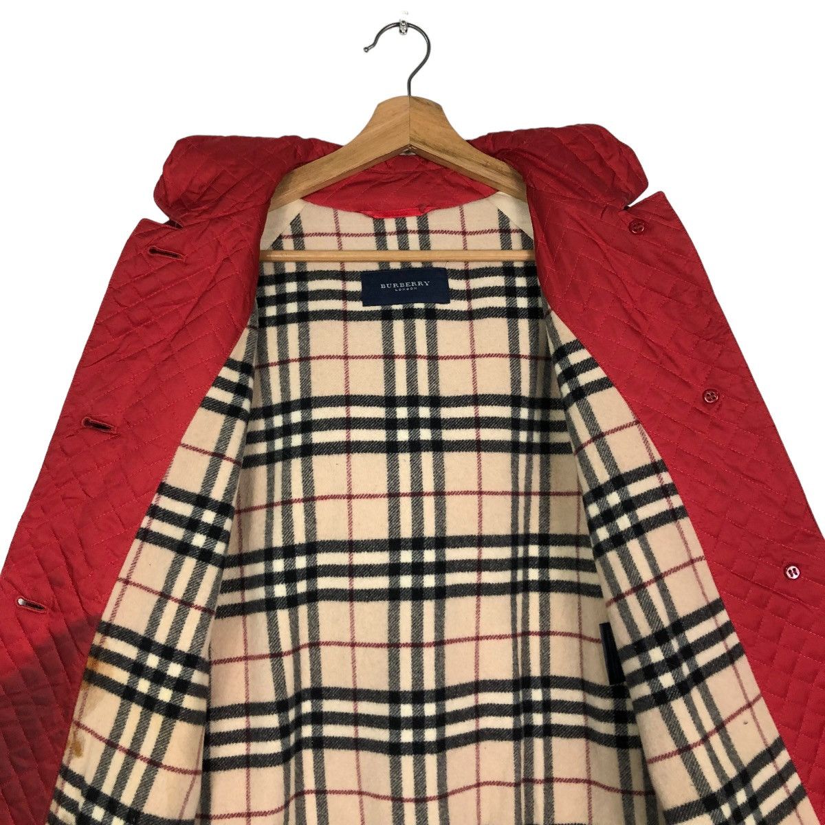 Burberry 🔥VINTAGE QUILTED BUTTON BURBERRY LONDON NOVA CHECK LINING Size US M / EU 48-50 / 2 - 15 Thumbnail