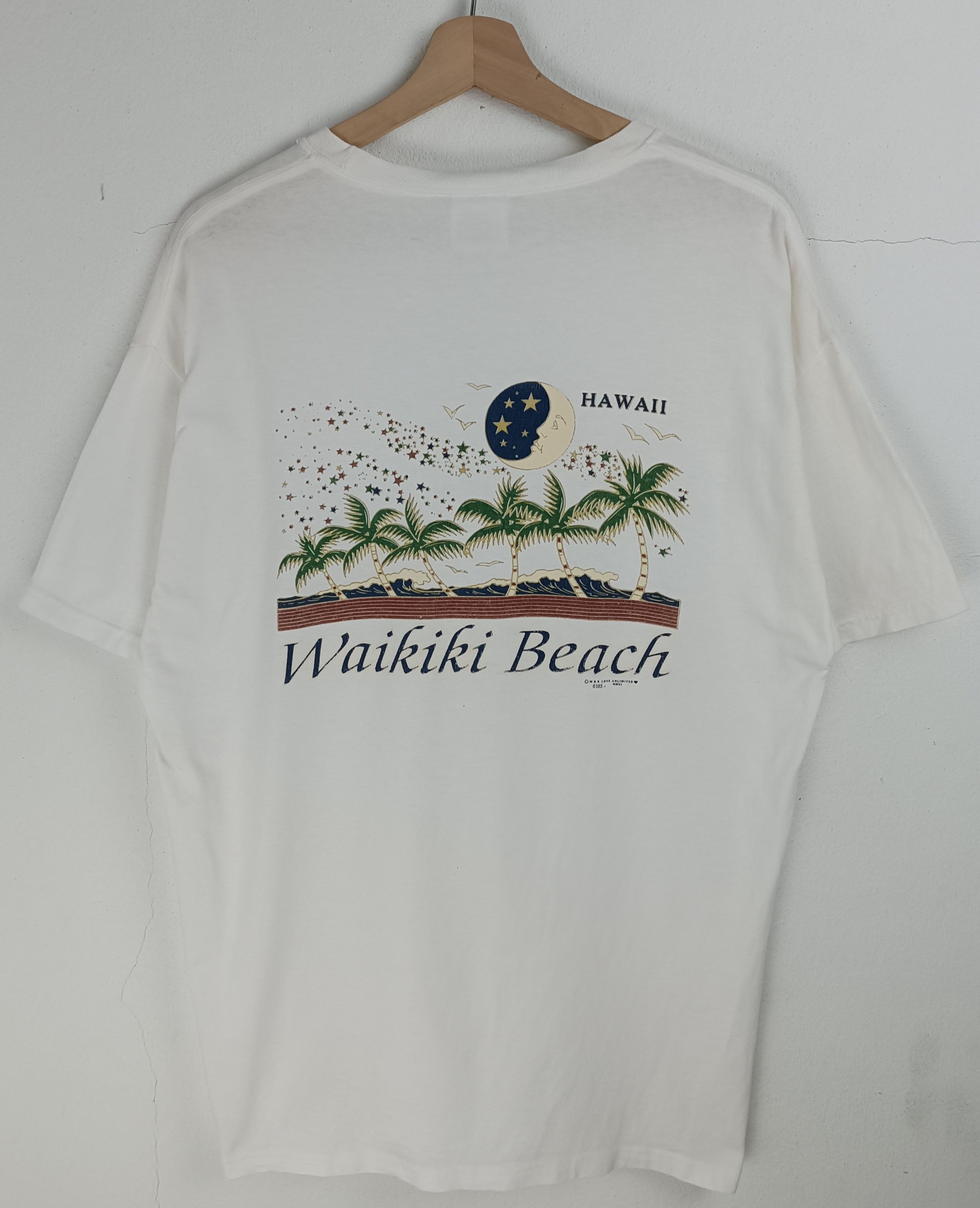 Vintage VINTAGE Y2K WAIKIKI BEACH HAWAII GUAM SURF SUN TEE Size US L / EU 52-54 / 3 - 3 Thumbnail