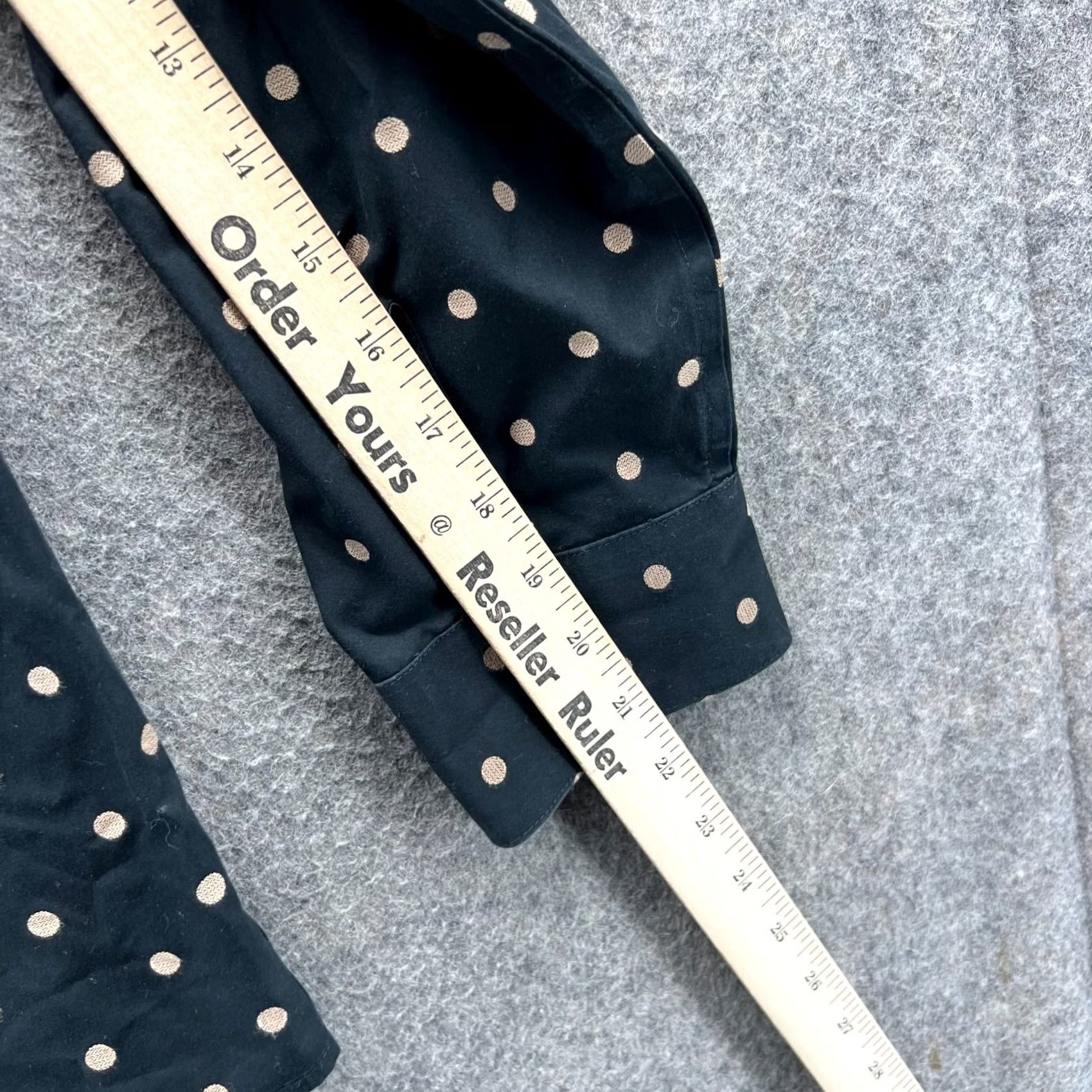 Vintage Chico's Shirt Womens 3 Black Button Down Preppy Non-Iron Space Dots Blouse Shirt Dressy Casual Party/Cocktail Travel Size XS / US 0-2 / IT 36-38 - 5 Thumbnail