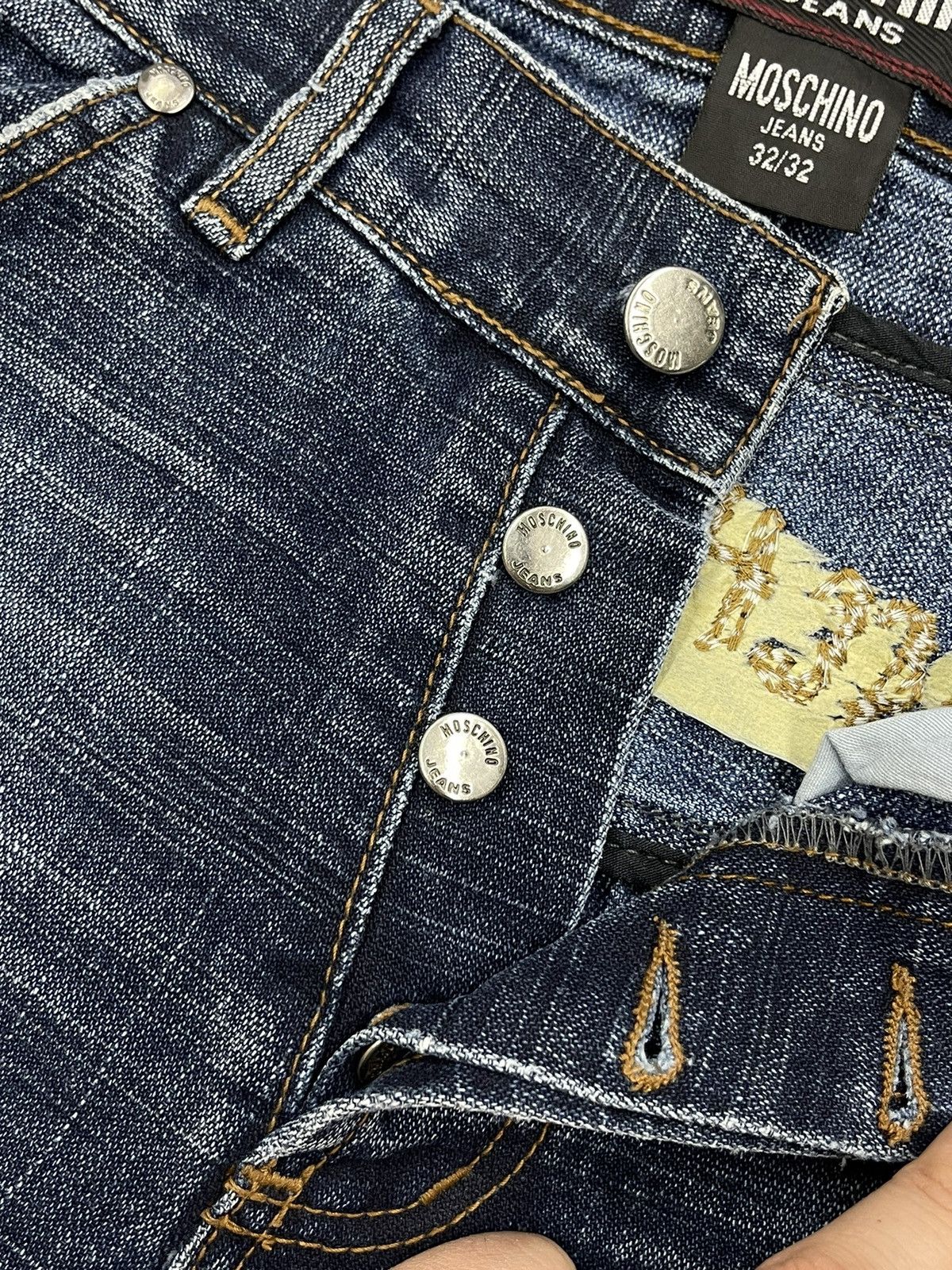 Moschino Vintage Moschino Denim Jeans Big Logo Made in Italy Designer Size US 32 / EU 48 - 10 Thumbnail