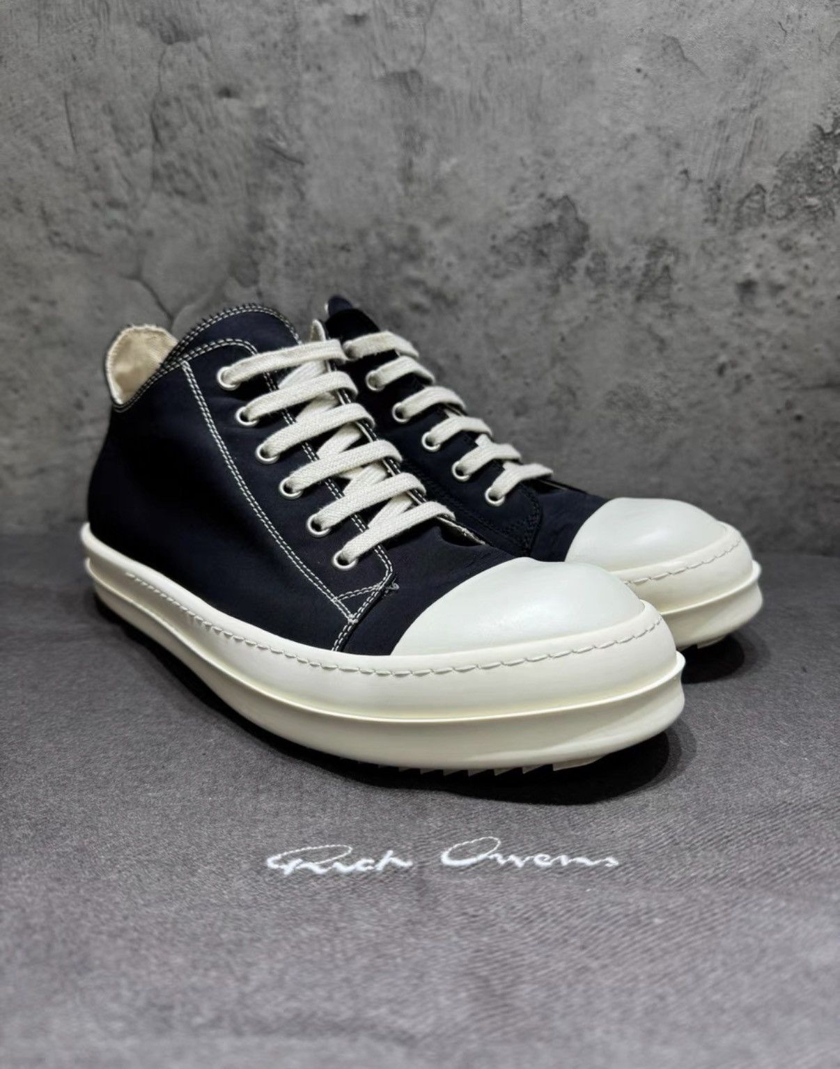 Rick Owens Rick Owens DRKSHDW Low Top Sneakers K37 Size US 8 / EU 41 - 4 Thumbnail