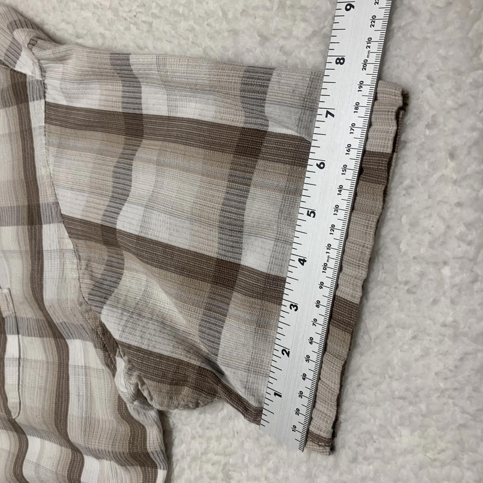 Van Heusen Van Heusen Men XXL Beige Plaid Short Sleeve Shirt Size US XXL / EU 58 / 5 - 6 Thumbnail