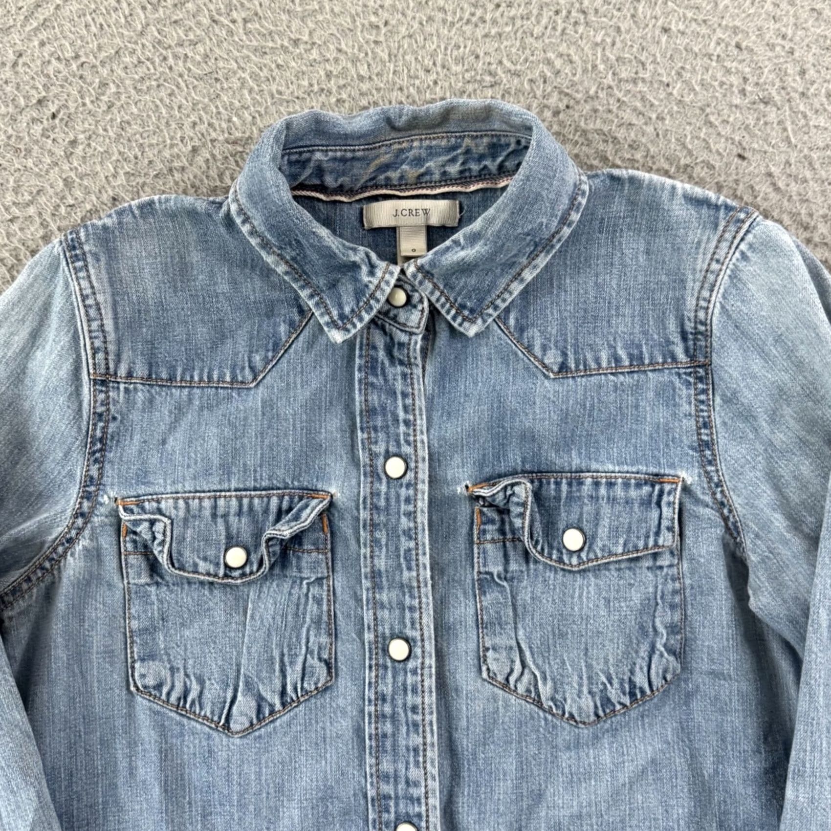 J.Crew J.CREW Shirt Womens 0 Blue Chambray Oarsman Long Sleeve Button Up Casual Size XS / US 0-2 / IT 36-38 - 3 Thumbnail