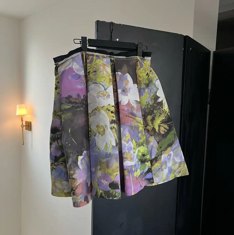 Lanvin Lanvin Floral Print Women's Skirt 0089 Size 28" / US 6 / IT 42 - 1 Thumbnail