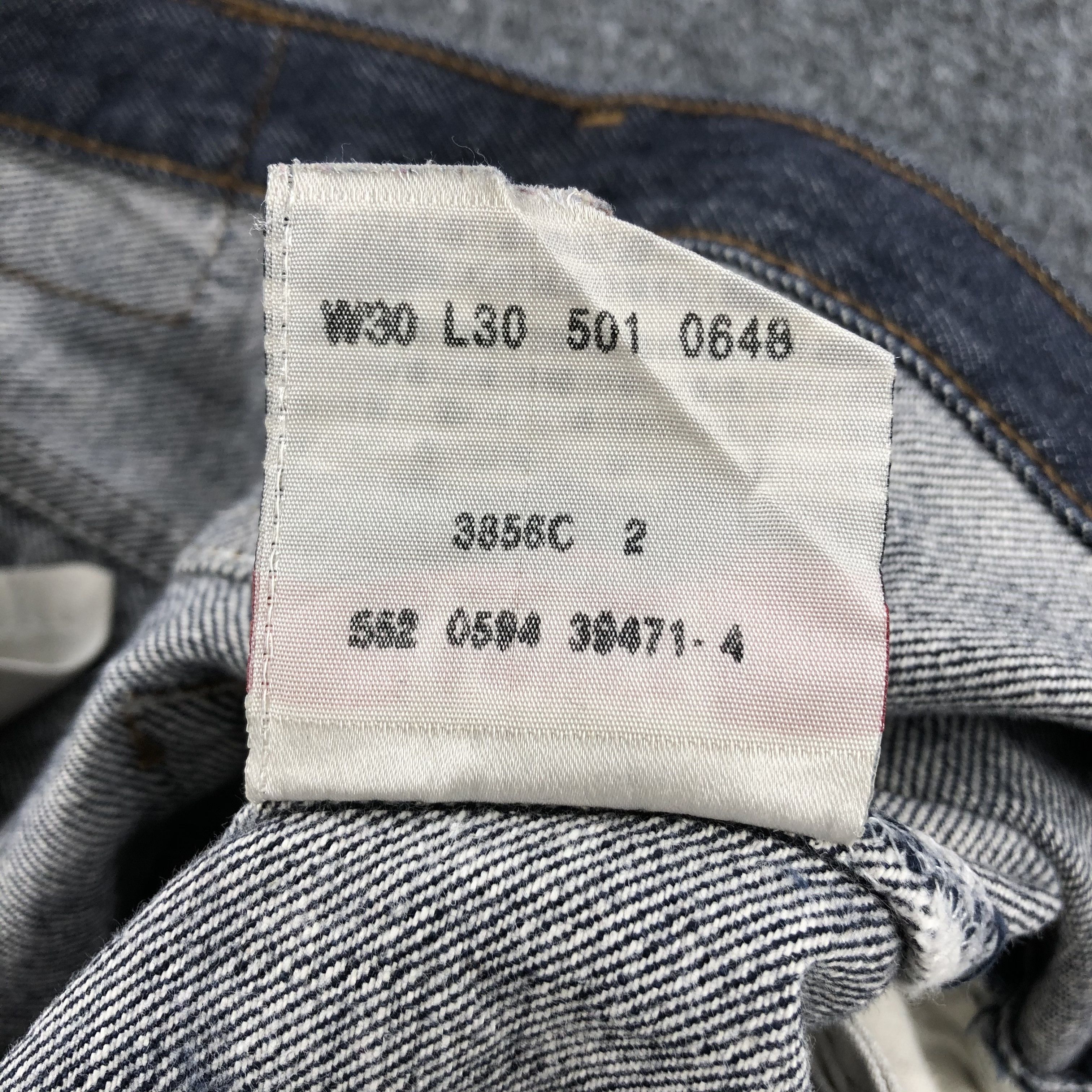 Levi's Vintage 90s Distress Blue Levis 501 Jeans-JM1572 Size US 30 / EU 46 - 12 Thumbnail