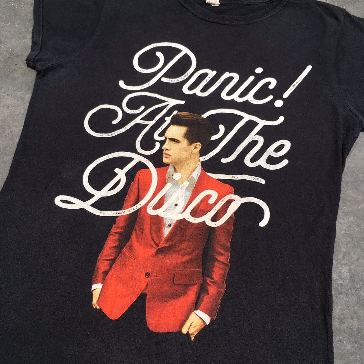 Band Tees RARE ‼️ Panic! at the Disco Size S / US 4 / IT 40 - 2 Thumbnail