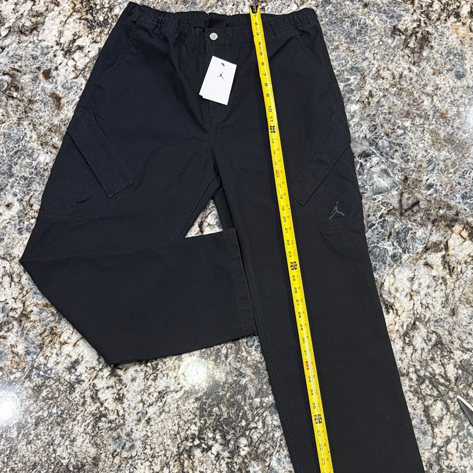 Jordan Brand Jordan MJ Chicago Pants Men's - SZ LARGE - BRAND NWT Size US 34 / EU 50 - 1 Thumbnail