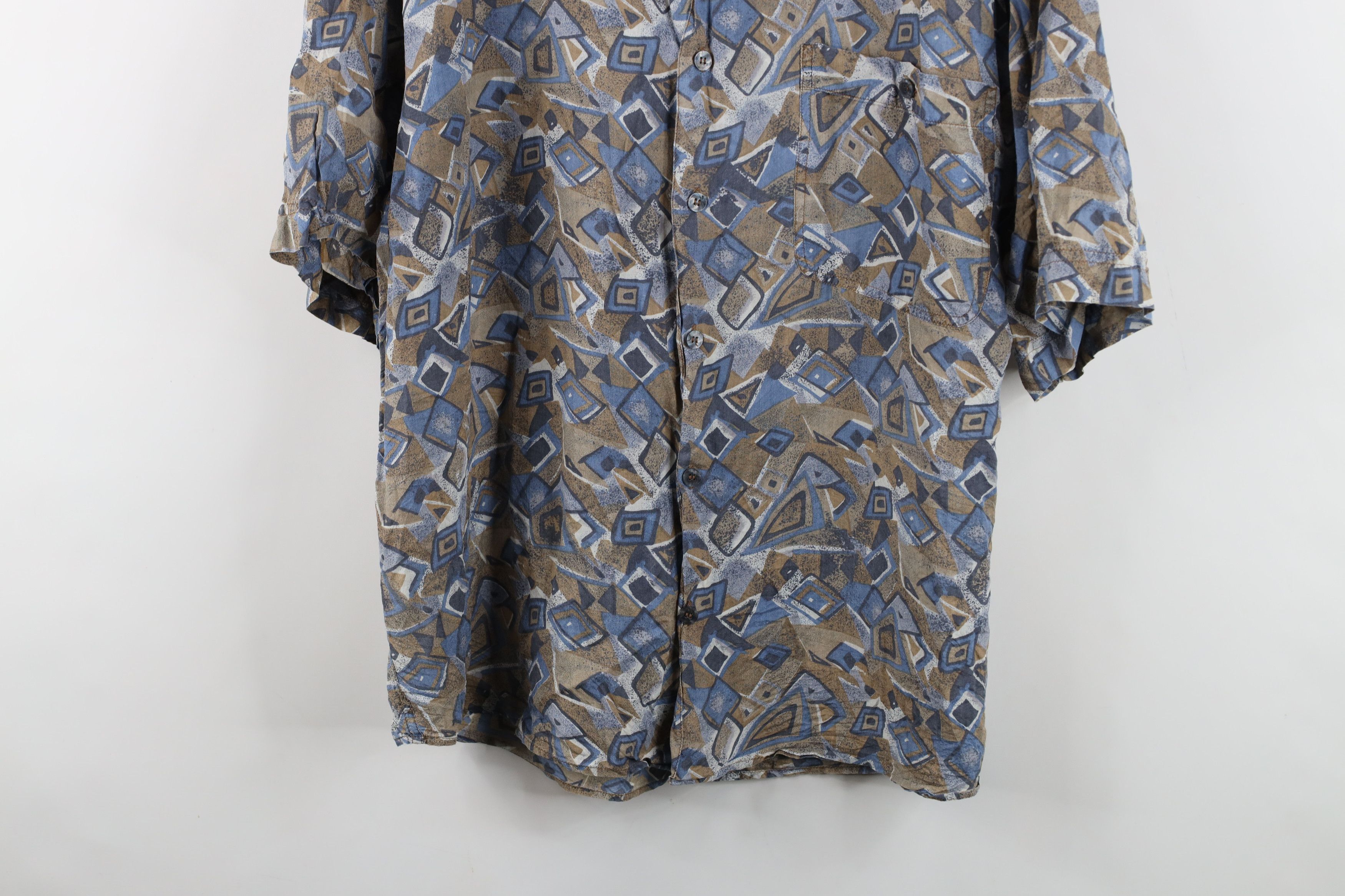 Vintage Vintage 90s Streetwear Silk Geometric Baggy Button Shirt Size US L / EU 52-54 / 3 - 3 Thumbnail